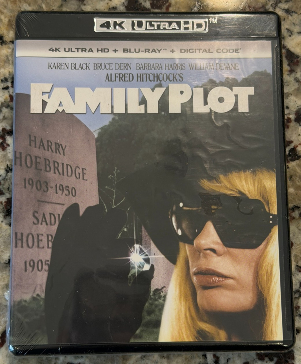 Family Plot – 4K Ultra HD + Blu-ray + Digital [4K UHD] 1976) Alfred Hitchcock