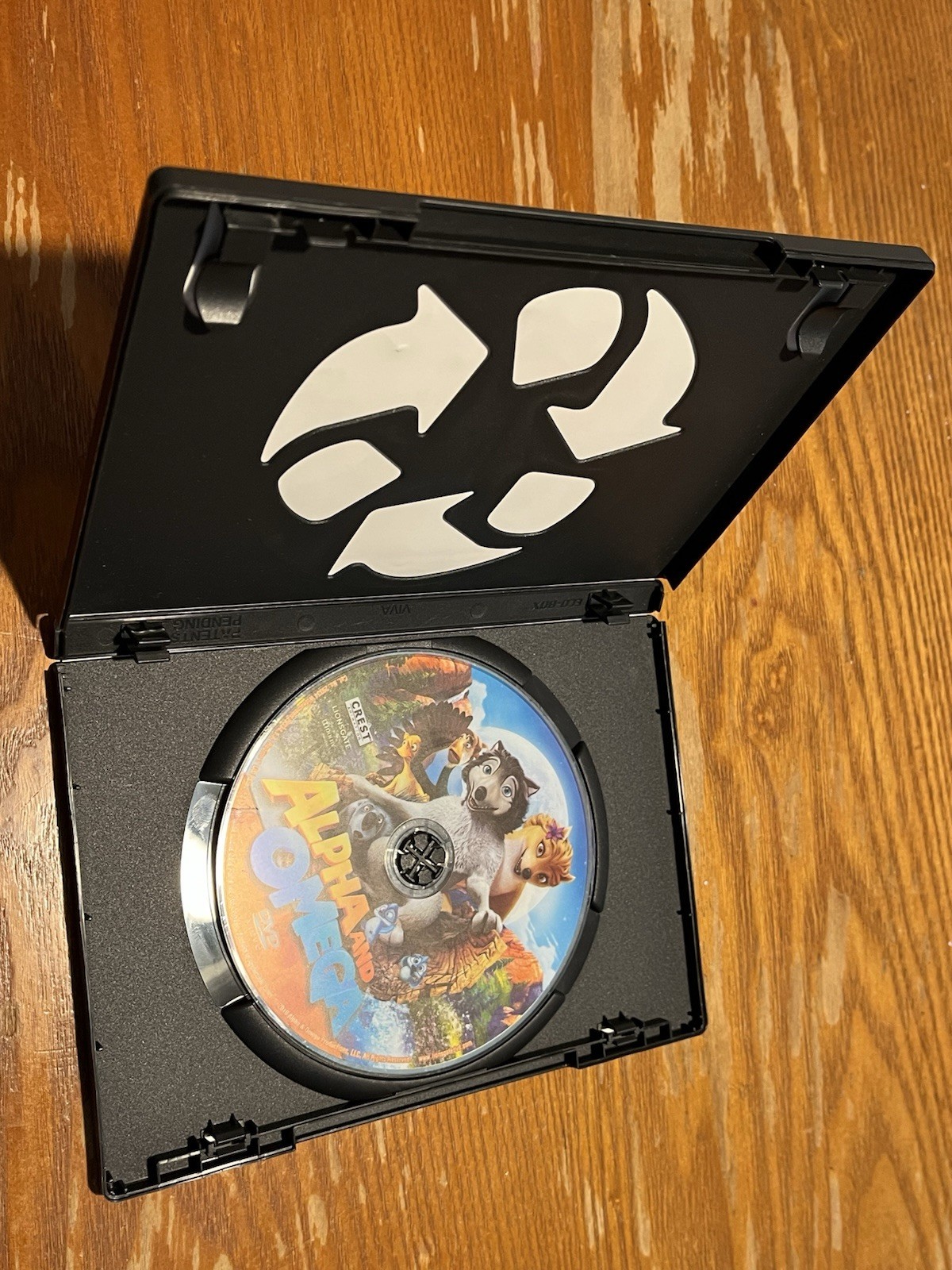 Alpha & Omega (2010) DVD Movie Lionsgate w/Replacement Case Animated Family Film