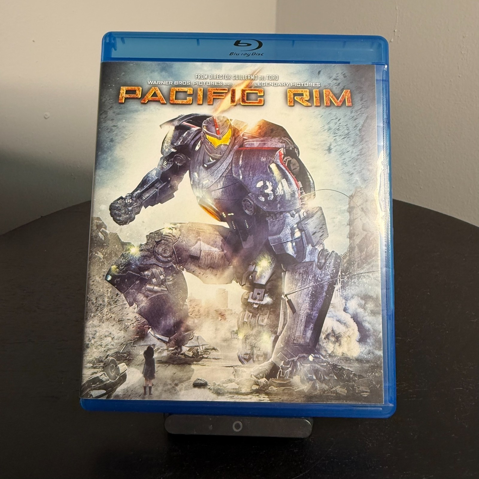 Pacific Rim Blu-ray DVD 2013 3 Discs W/Slipcover