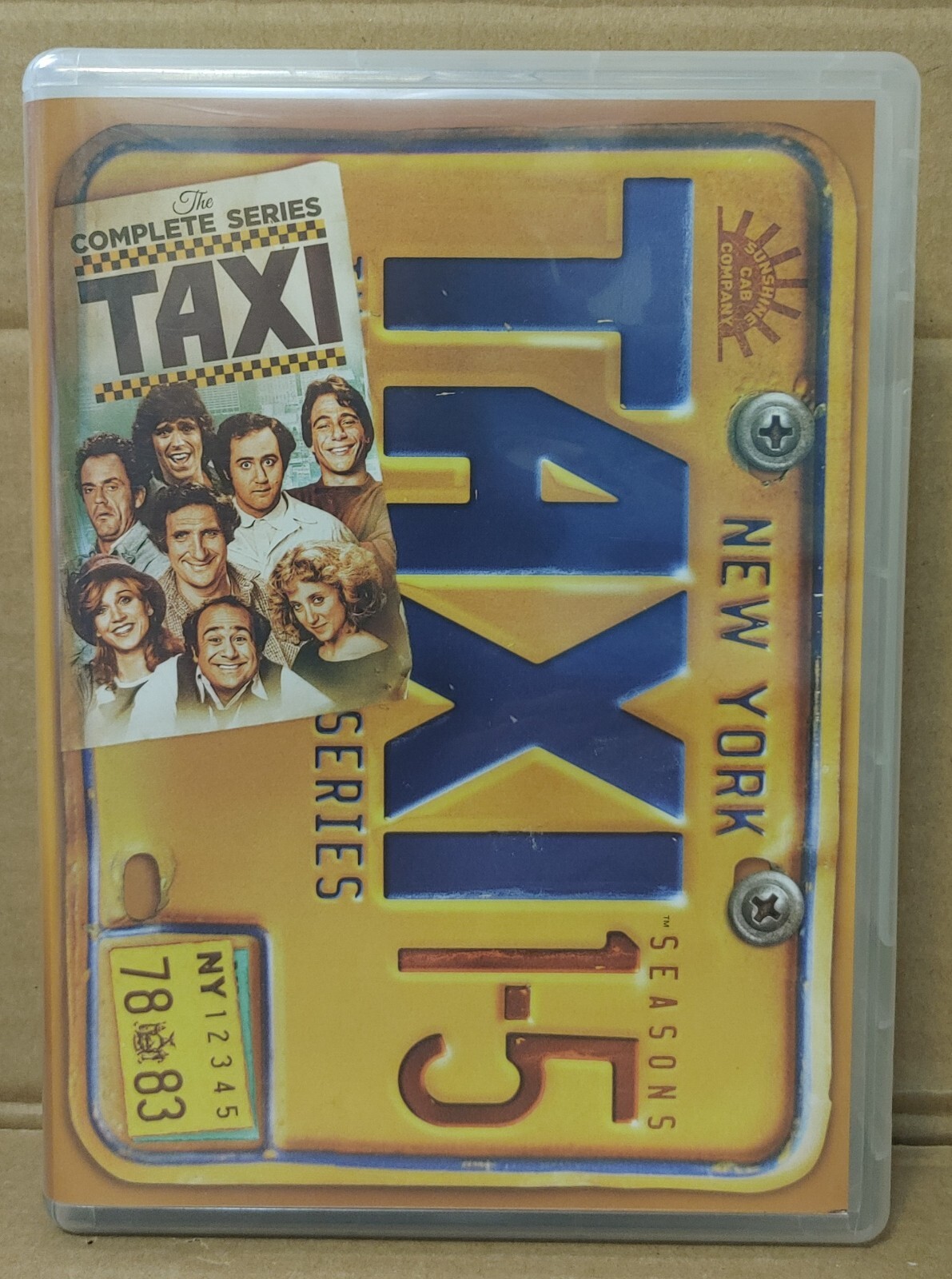 Taxi: The Complete Series (DVD 17 Disc Box Set) 