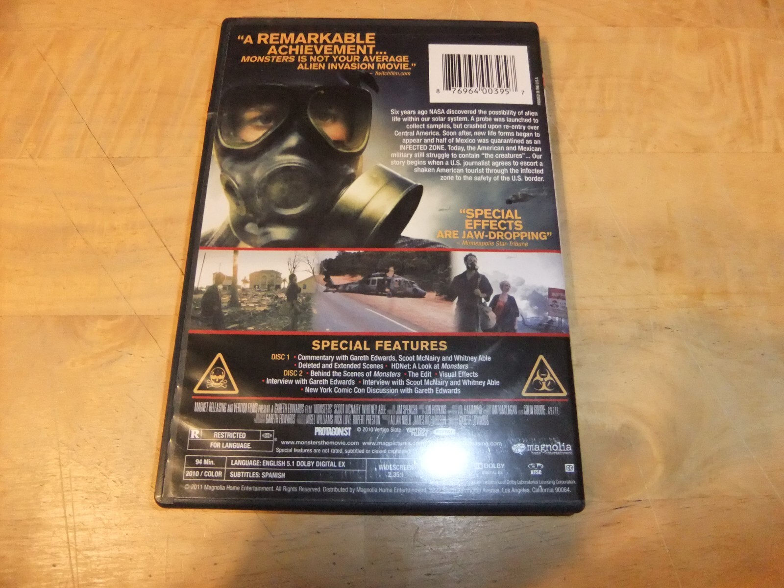 2010 Monsters DVD 2-Disc Special Edition Scoot McNairy Gareth Edwards ALIENS VG