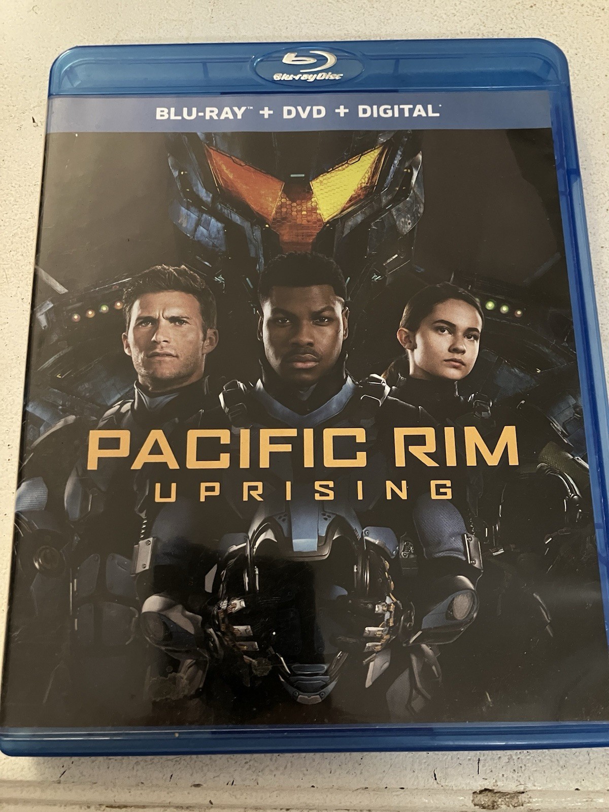 Pacific Rim Uprising (2018) Blu-ray + DVD + Digital Copy, PG-13, 2-Disc