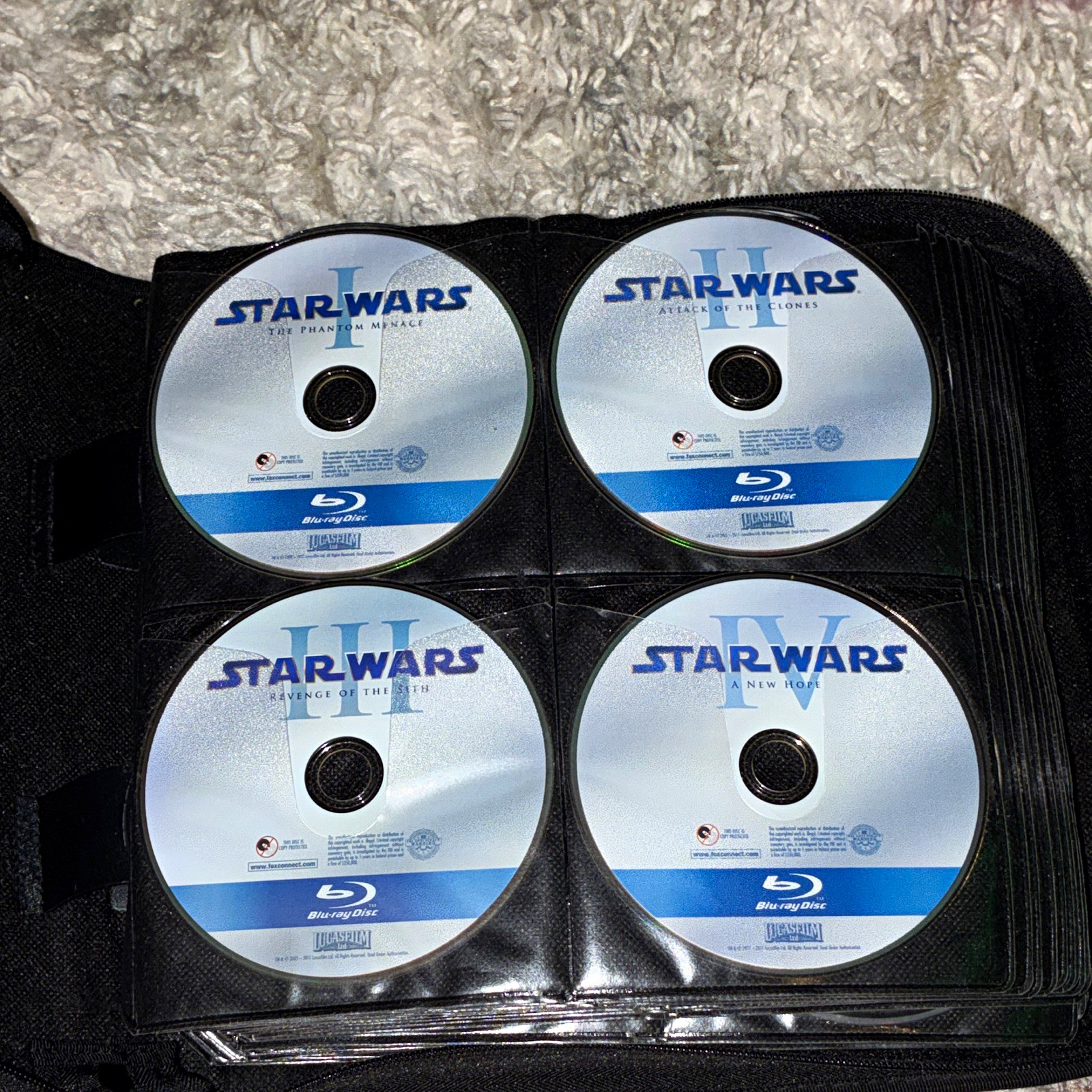 +180 blue ray/DVDs , Star Wars, Marvel, DC, Lotr, Horror, War, Tarantino, more!