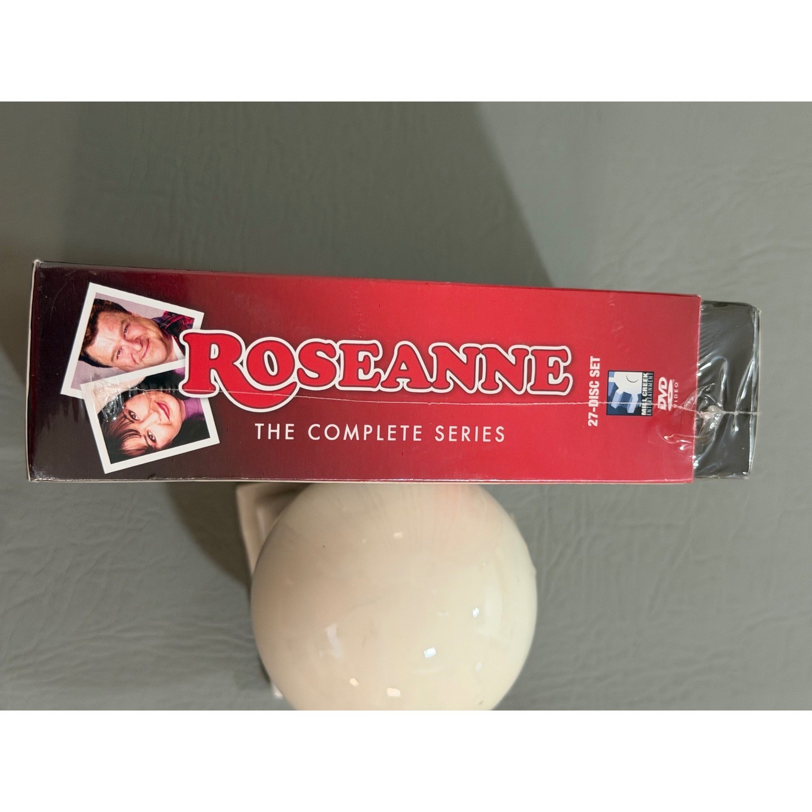 Mill Creek Roseanne Complete Series DVD Box Set 27-Disc Red Sealed Sitcom