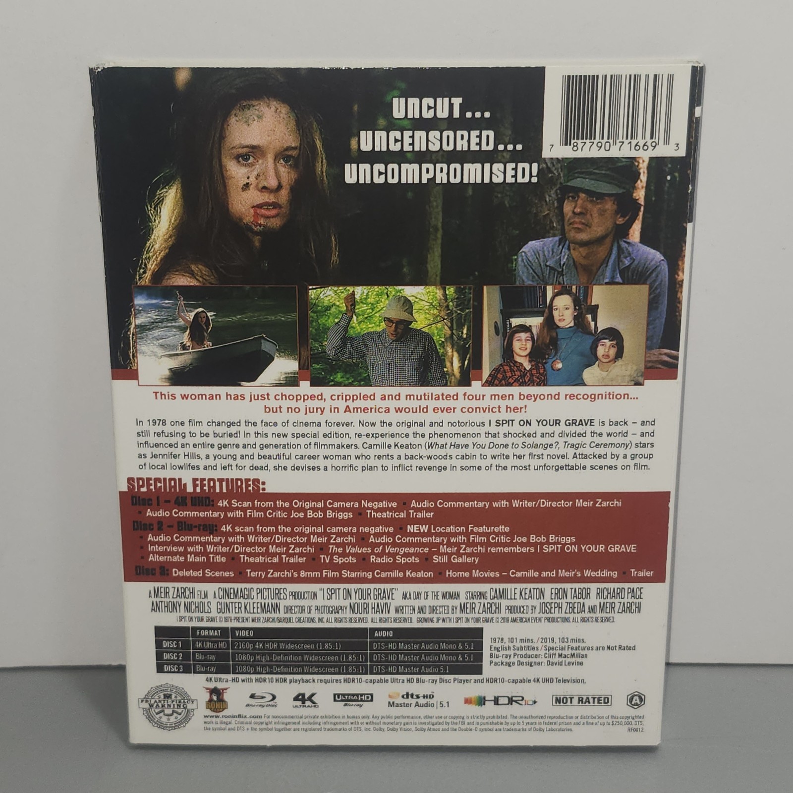 I Spit on Your Grave (1978) 4K Ultra HD + Blu-ray w/ Slipcover 3- Disc Set