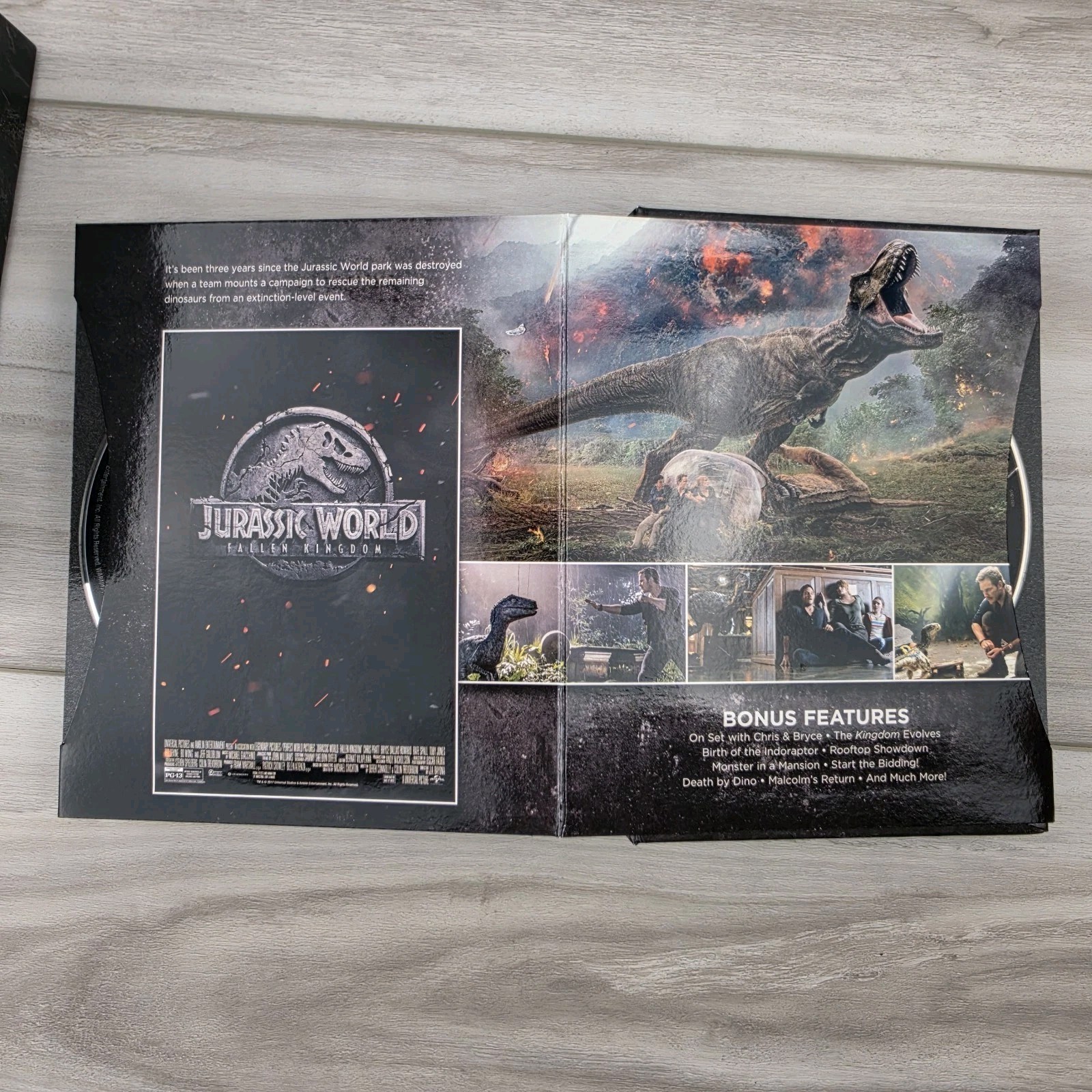 Jurassic World Ultimate Collection DVD Blu Ray Box Set