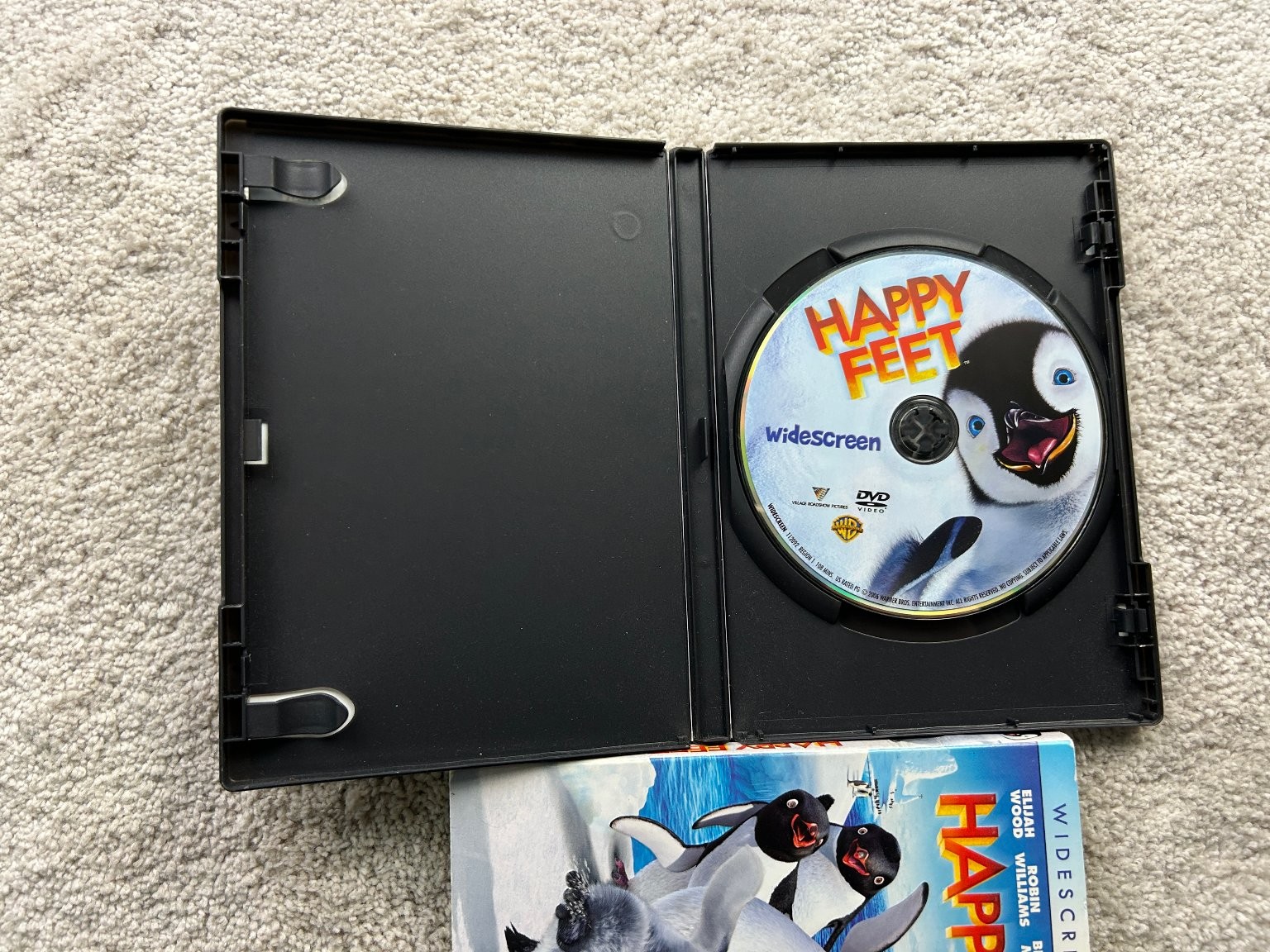 Happy Feet DVD 2006 Widescreen Elijah Wood Robin Williams George Miller