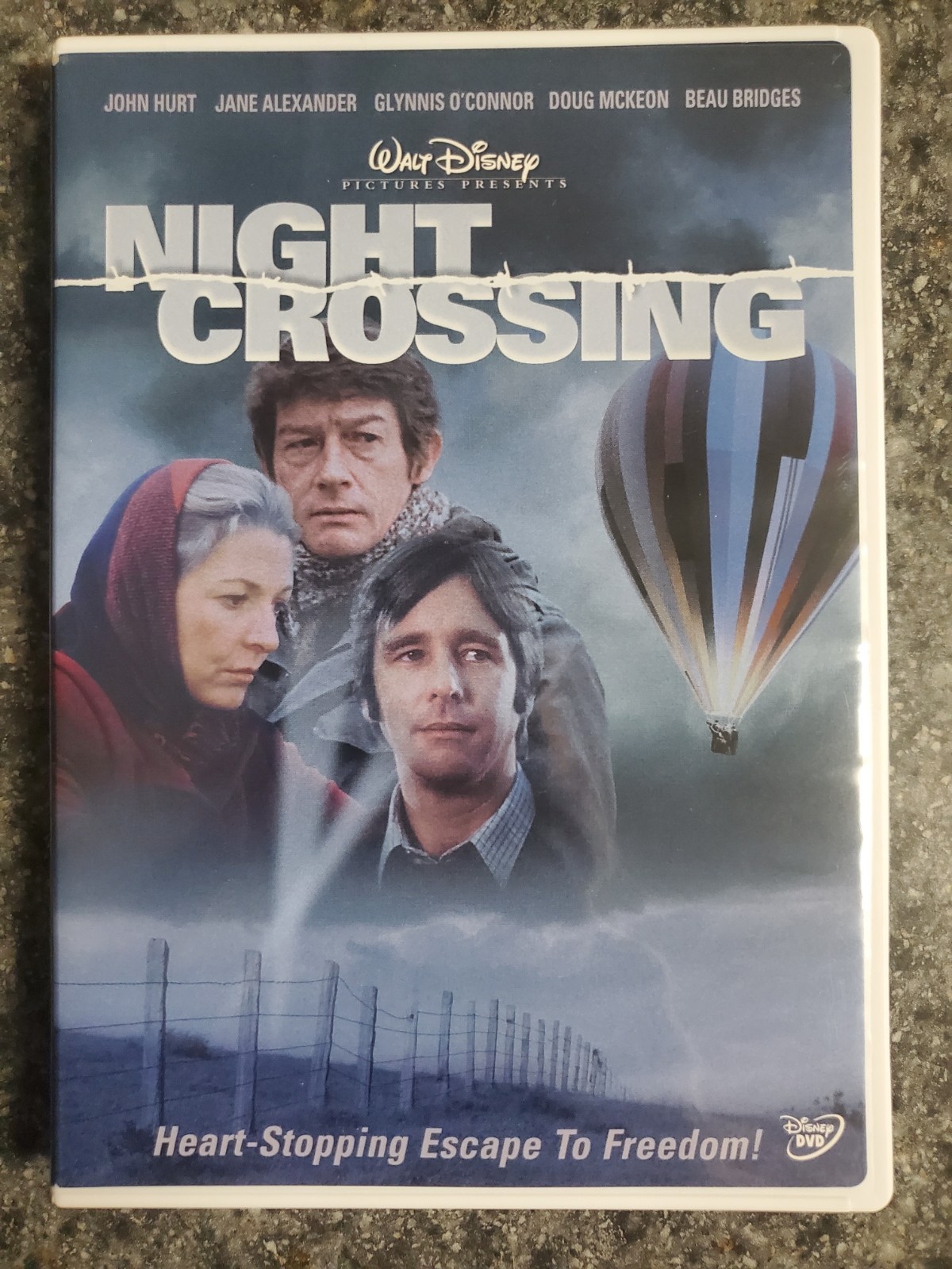 Night Crossing (DVD) John Hurt Jane Alexander VIEWED ONCE RARE OOP W/INSERT