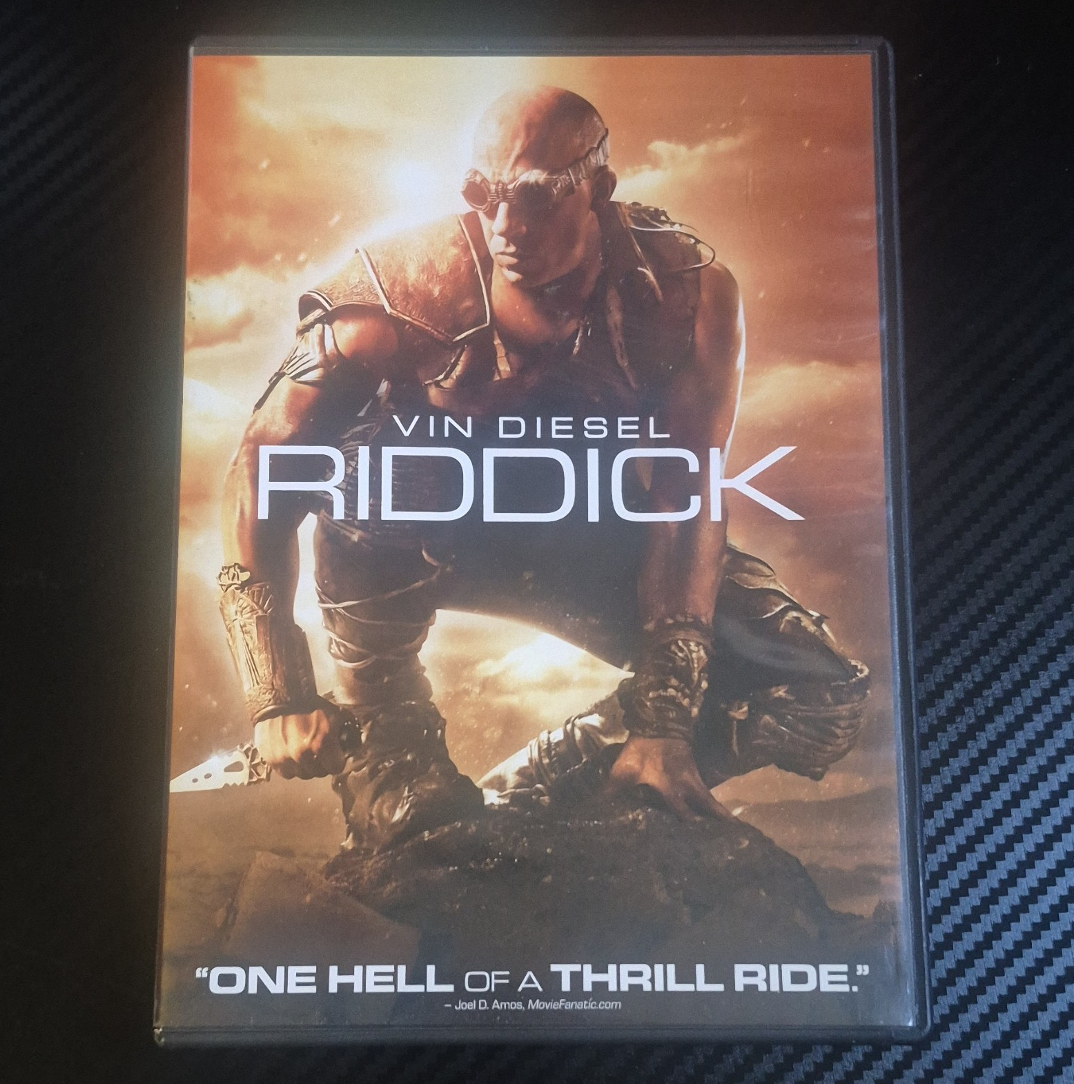 Universal Riddick DVD R 119 Min Vin Diesel David Twohy Karl Urban Bonus
