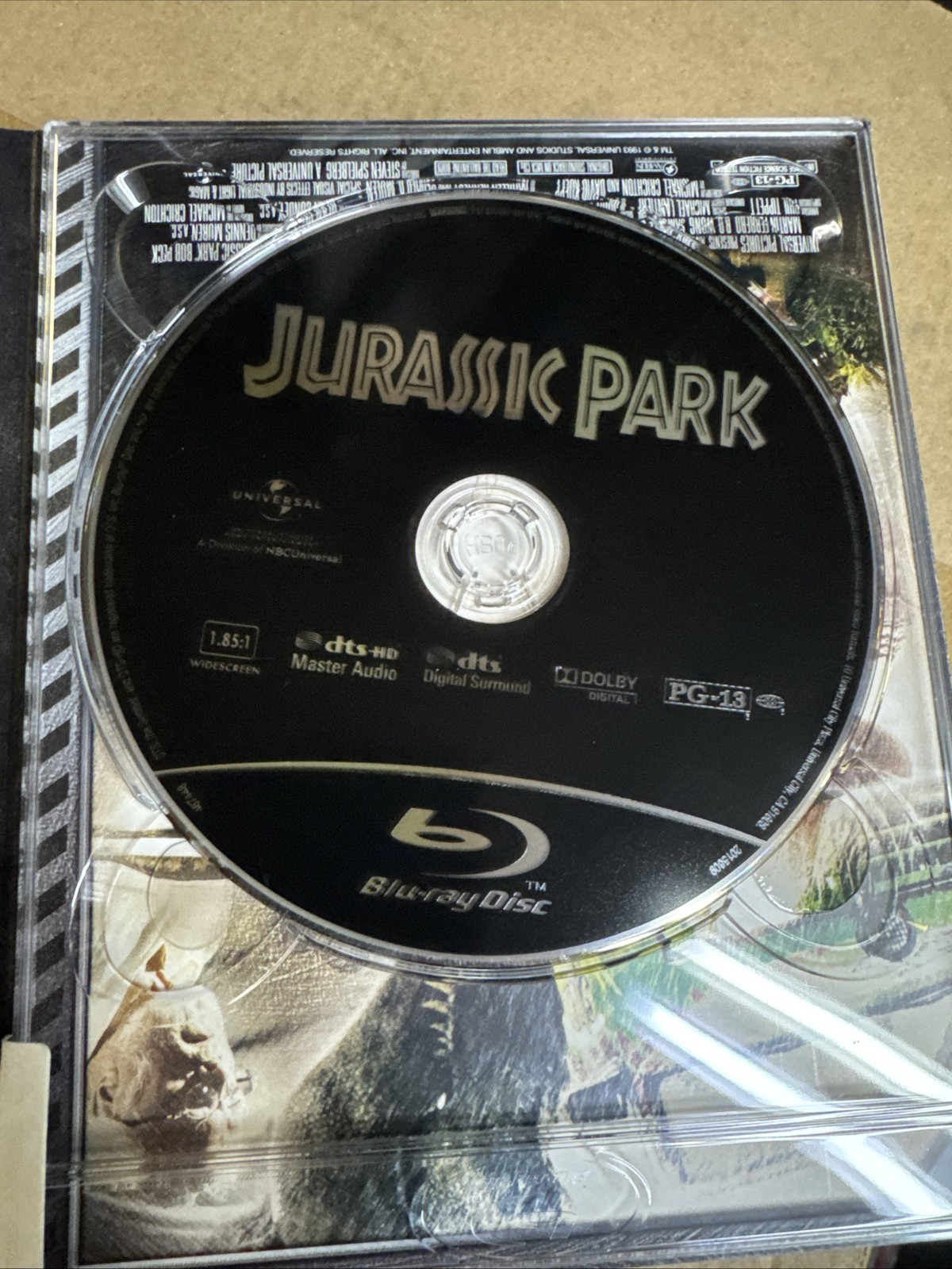 Jurassic Park Ultimate Trilogy (BLU-RAY – NO DIGITAL CODES) VERY GOOD