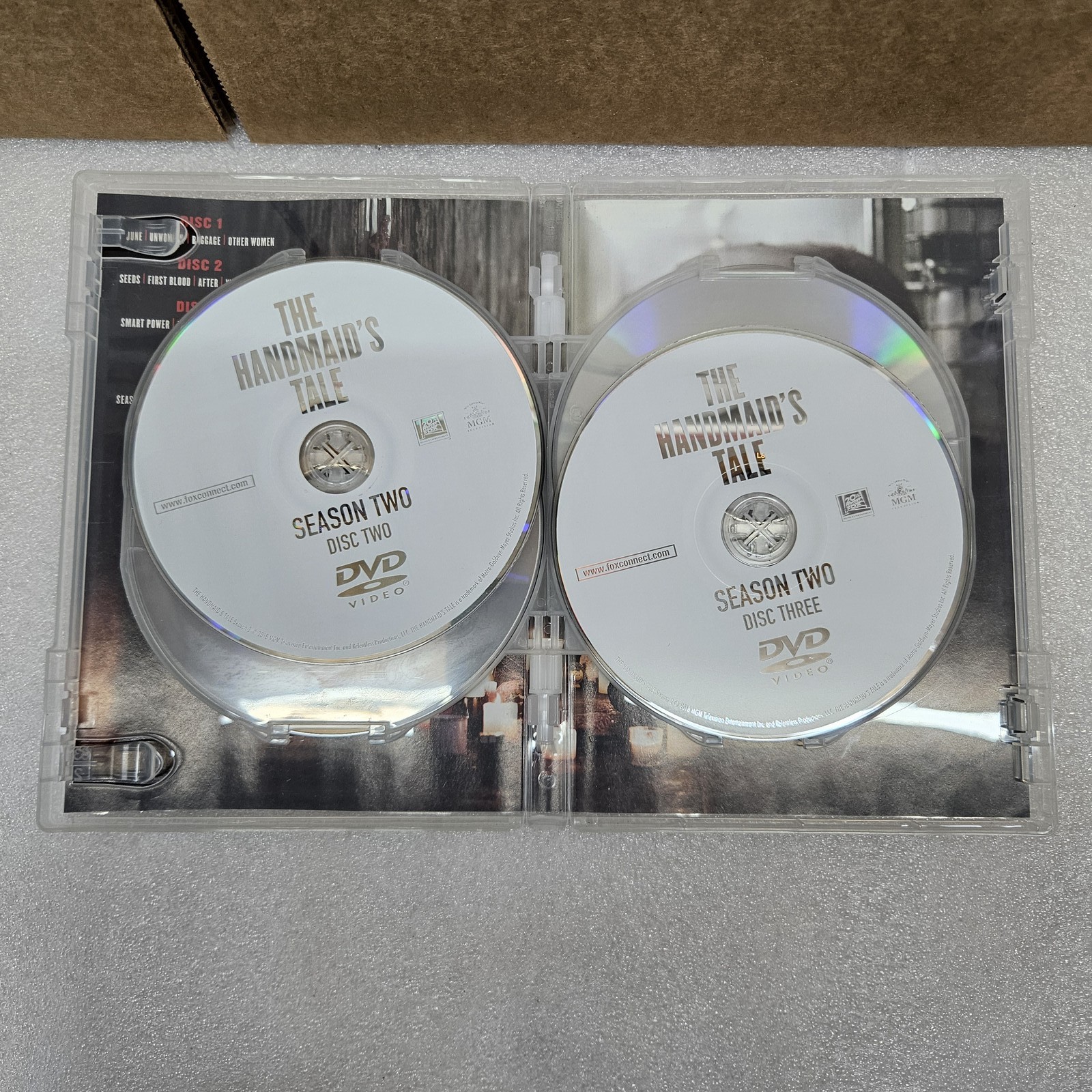 The Handmaid’s Tale: Season Two (DVD, 2018) Emmy Award-Winning Drama Series