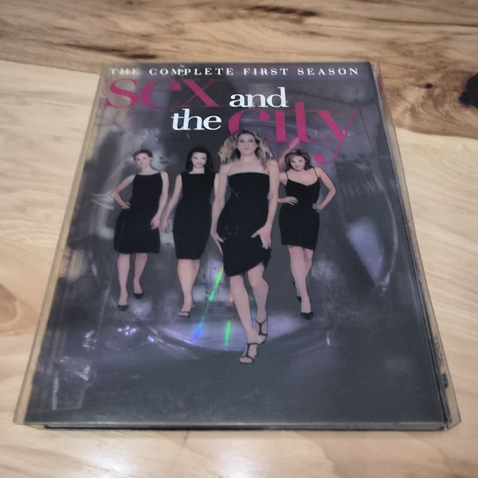 HBO Home Video Sex and the City Complete First Season DVD 2 Discs English NR