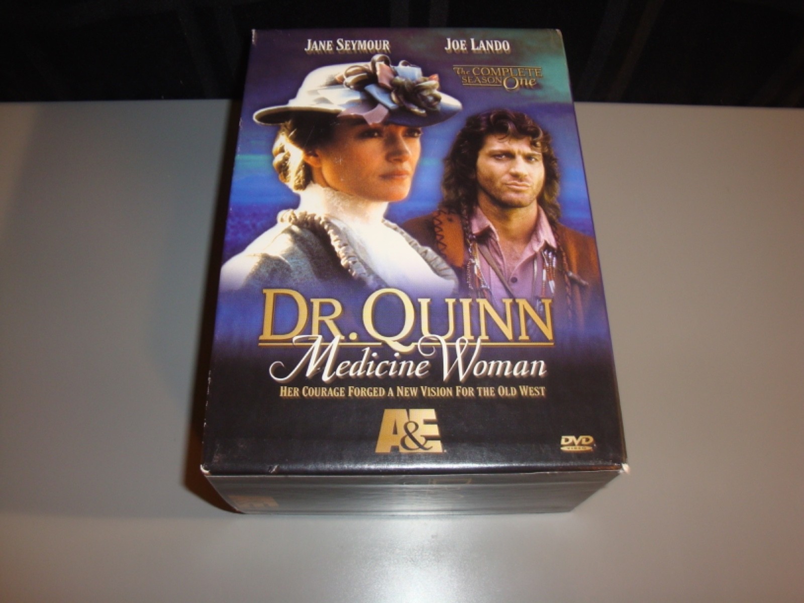 Dr Quinn Medicine Woman Season 1 DVD Box Set Jane Seymour Joe Lando A&E Doctor