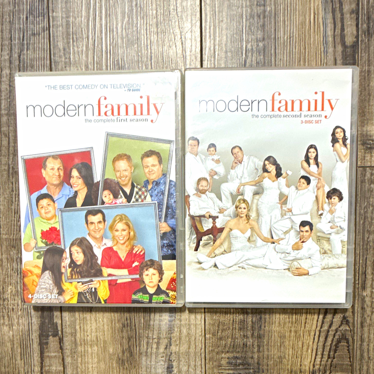 Modern Family Complete Seasons 1-2 TV Comedy Series DVD Box Set Tall Case