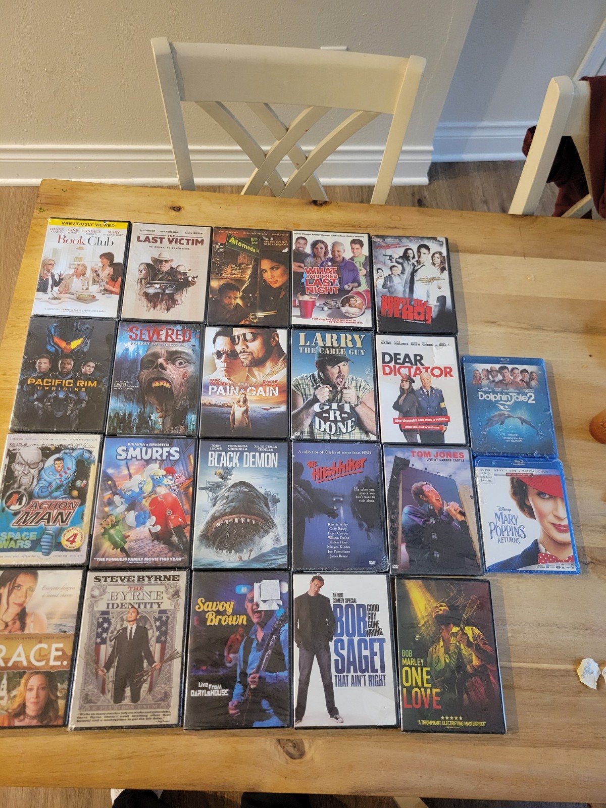 DVD Movie Bundle: Mixed Lot of 22 Various Titles on DVD Discs (Dvd)
