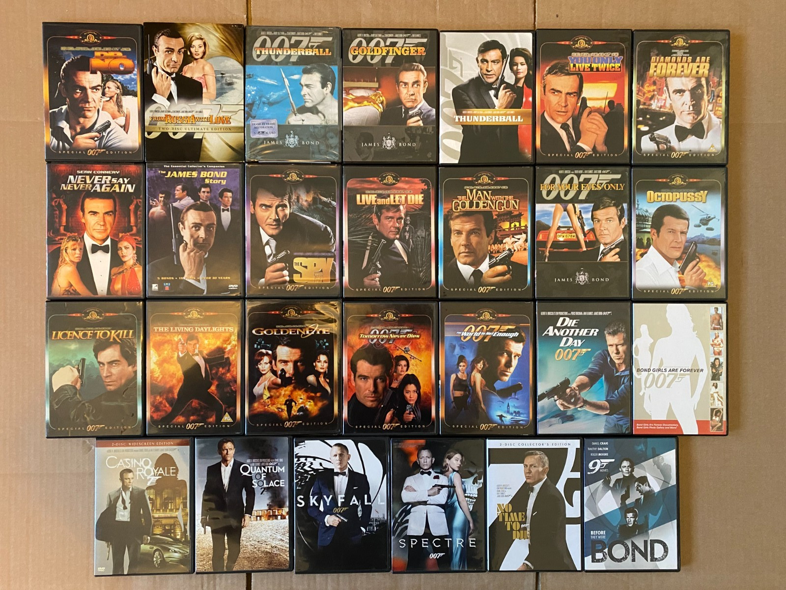 JAMES BOND 007 DVD Lot: Daniel Craig, Sean Connery, Roger Moore, Pierce Brosnan