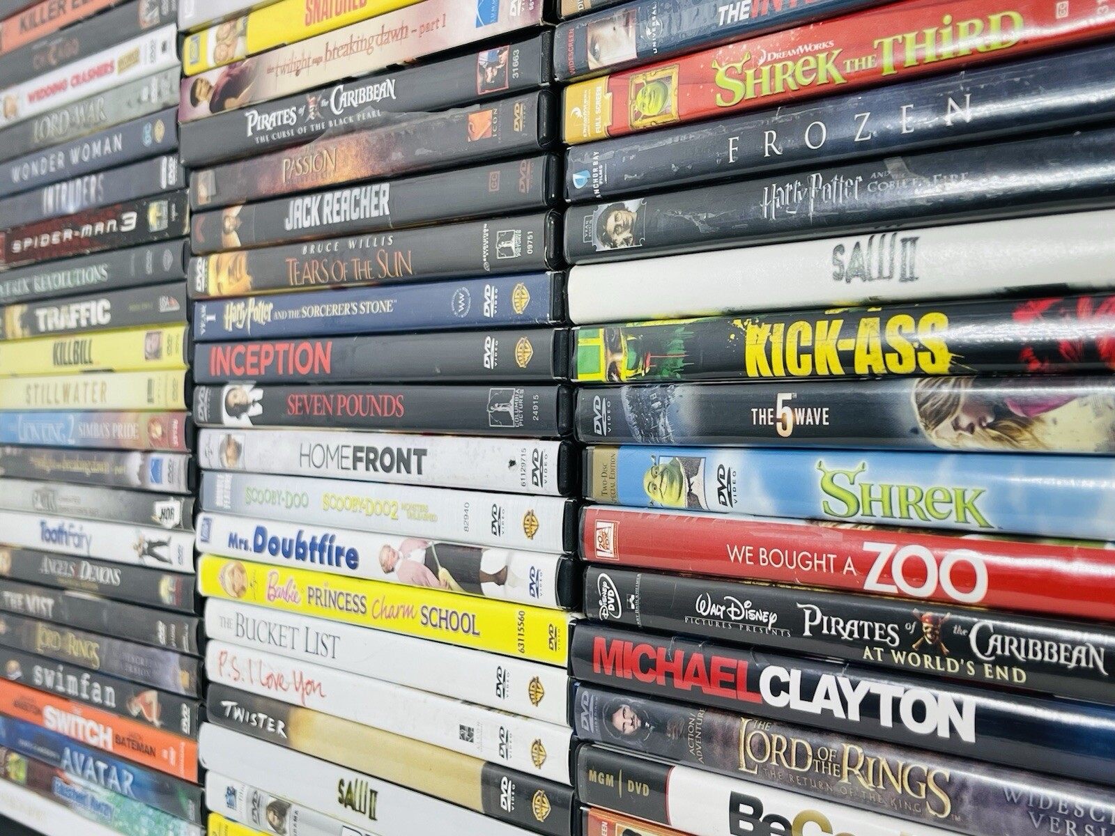 500 Wholesale Random Media Pieces : DVDs, Video Games : PC, XBOX +, CDs, Blu Ray