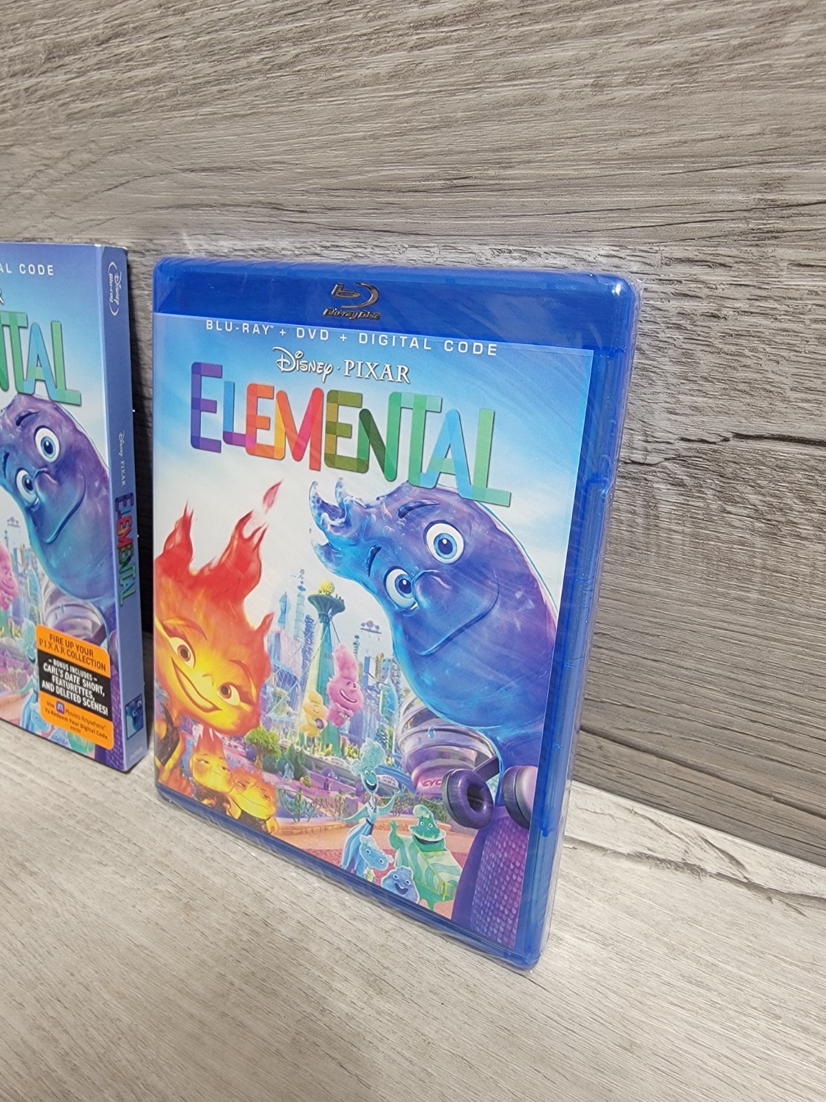 Elemental (2023) Blu-Ray & DVD w/Slipcase Disney Pixar SEALED