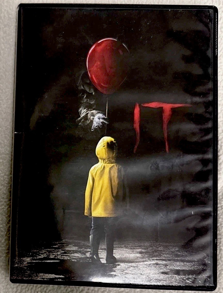 Stephen King “IT” Chapter 1 & 2 DVD Set Horror -Bill Skarsgard-Finn Wolfhard