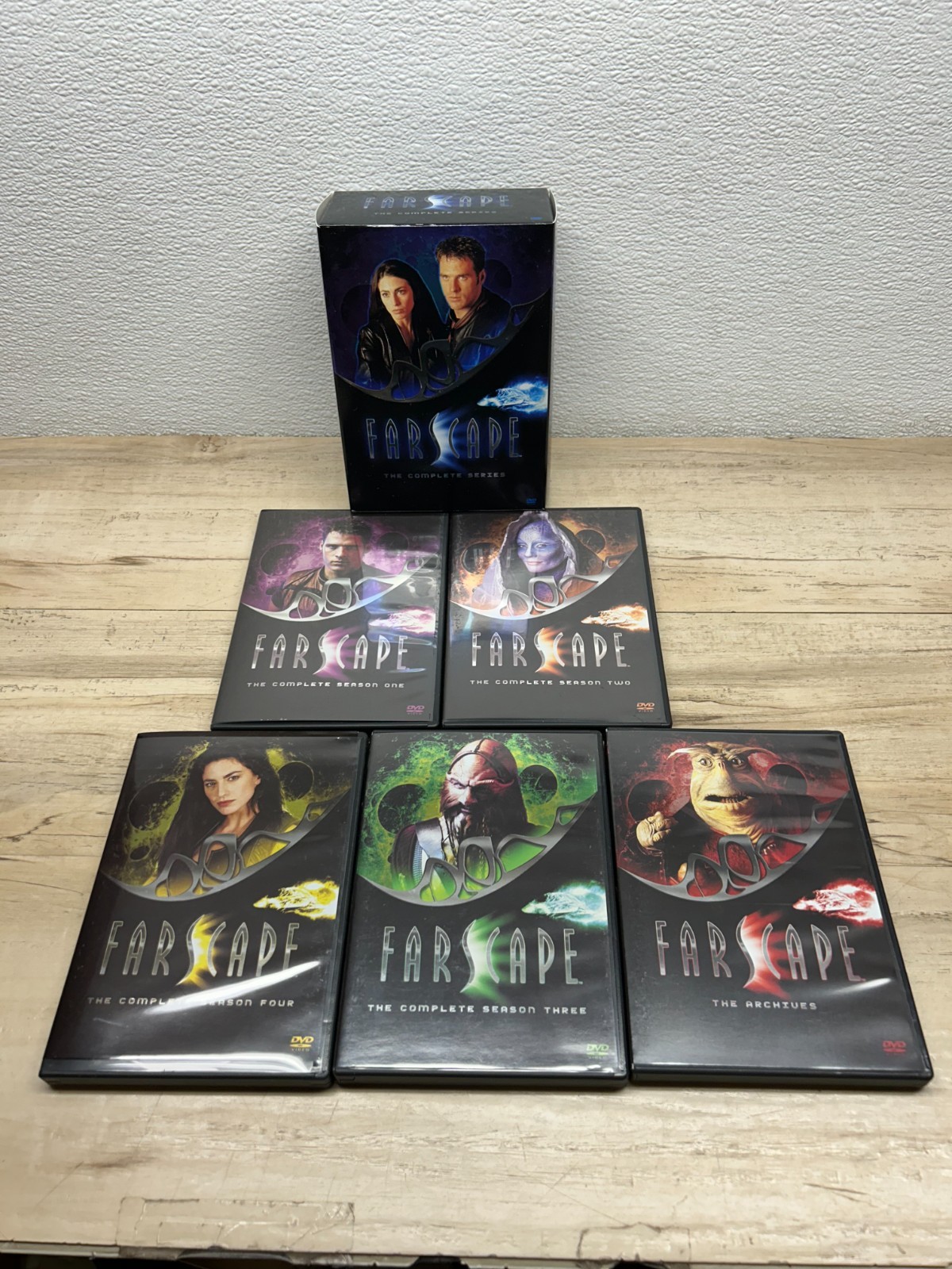 Vtg 1999-2009 FARSCAPE The Complete Sci-Fi Series 26 DVD Disc Set Like New