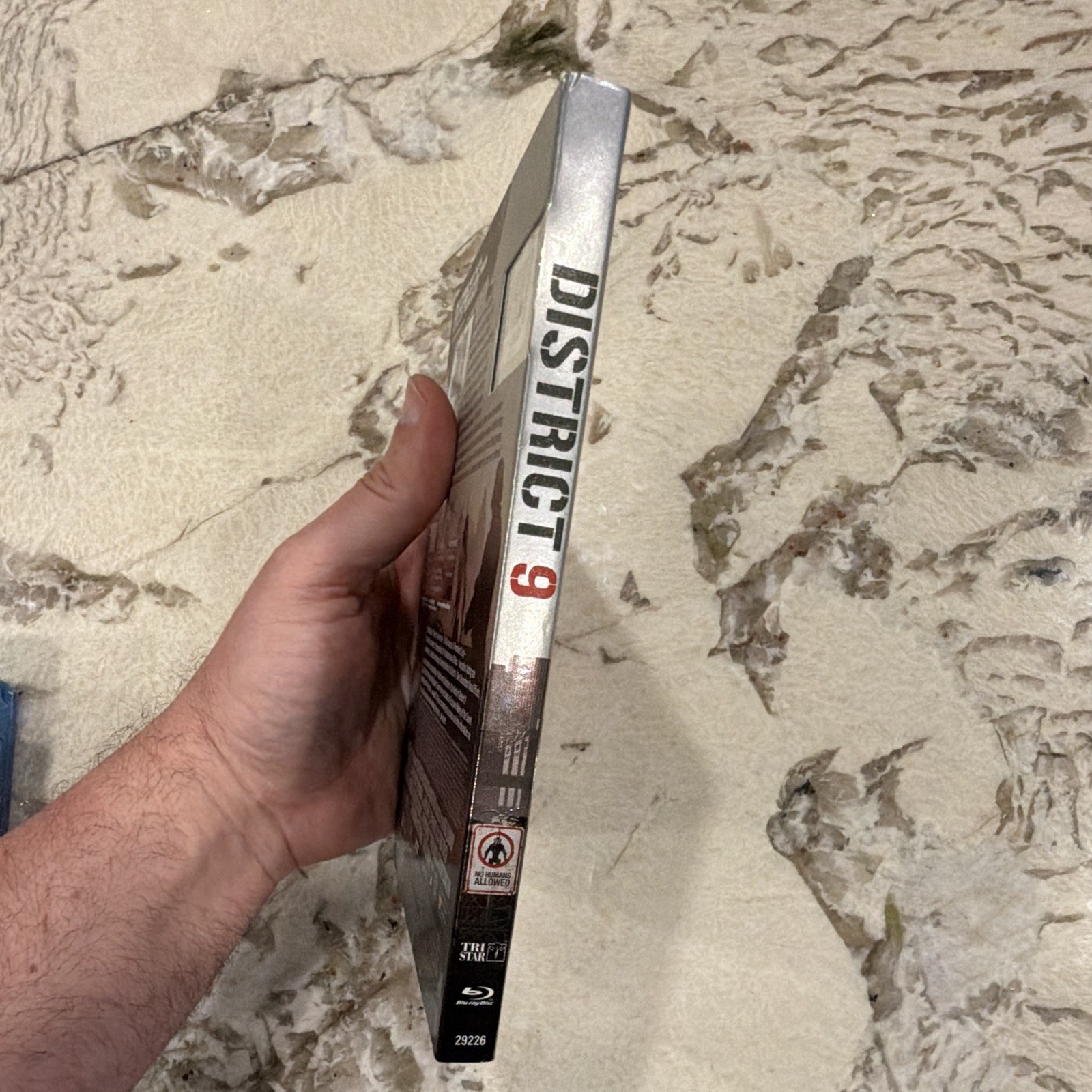 District 9 Blu-ray 2-Disc Rare Slipcover Digital Copy R Sharlto Copley Blomkamp