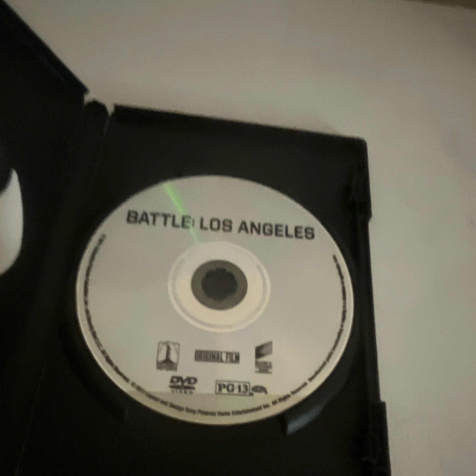 Sony Battle: Los Angeles DVD PG-13 English 116 min Behind the Battle