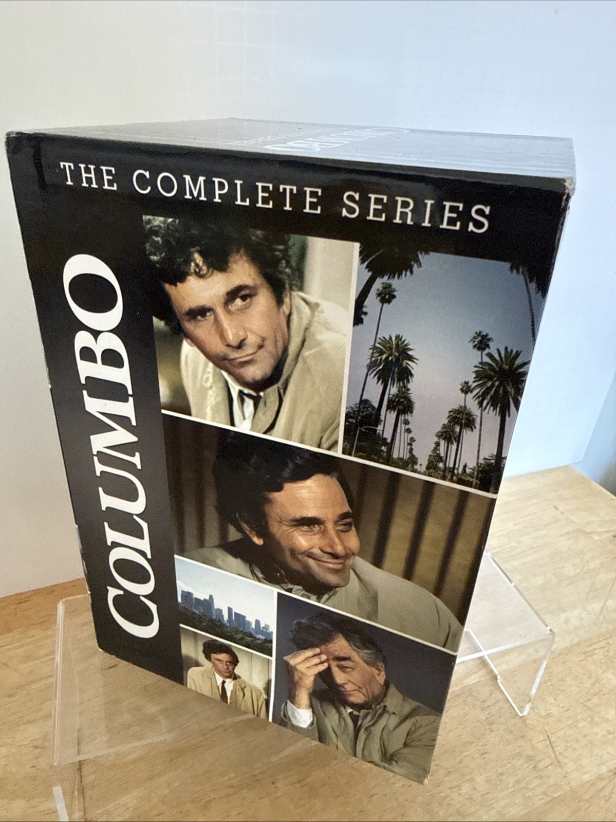 Columbo: The Complete Series (DVD, 2012, 34-Disc Box Set) & Bonus Mystery Movies