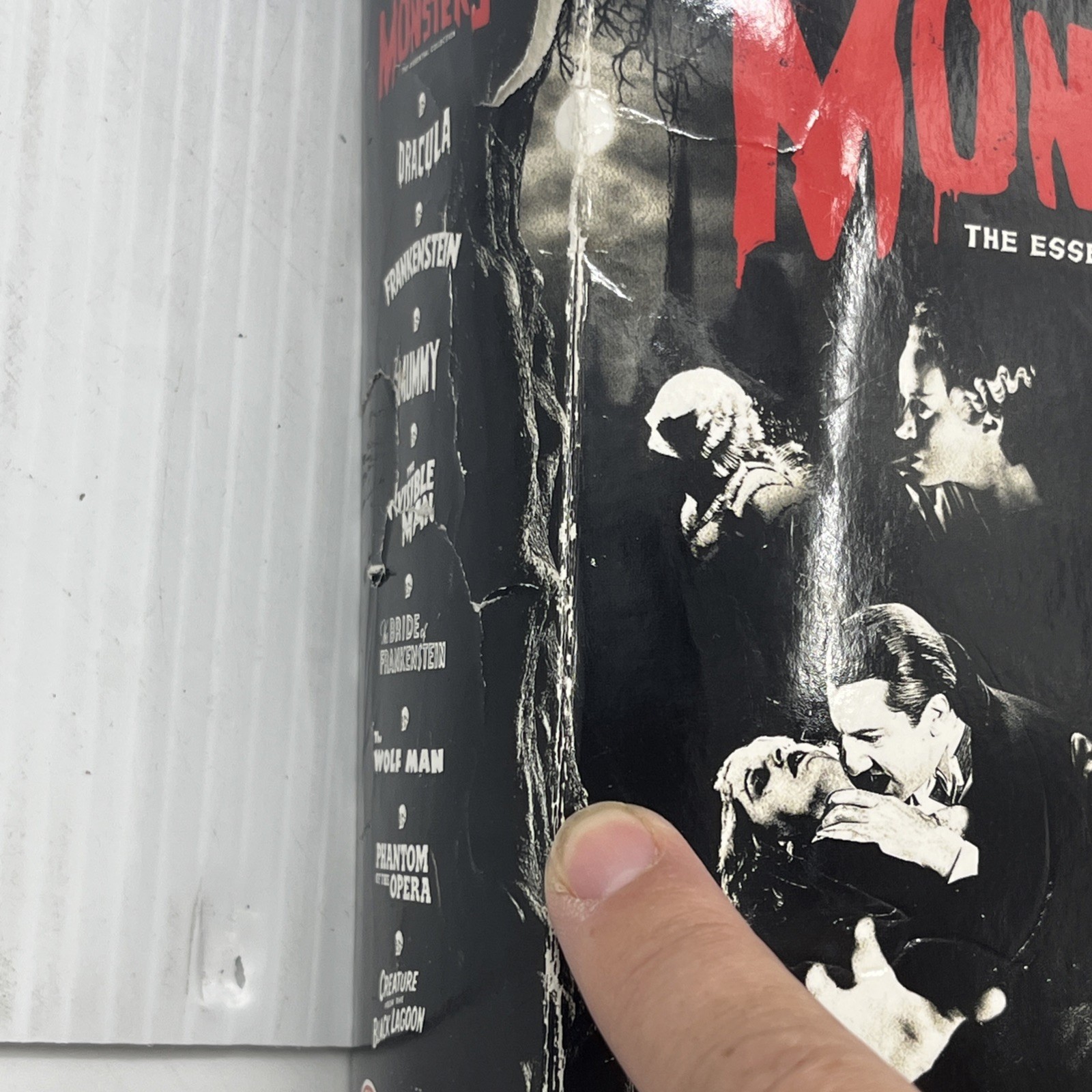 Universal Monsters BLU-RAY 8 Classics Disc Box Set Essential Collection. {107}.