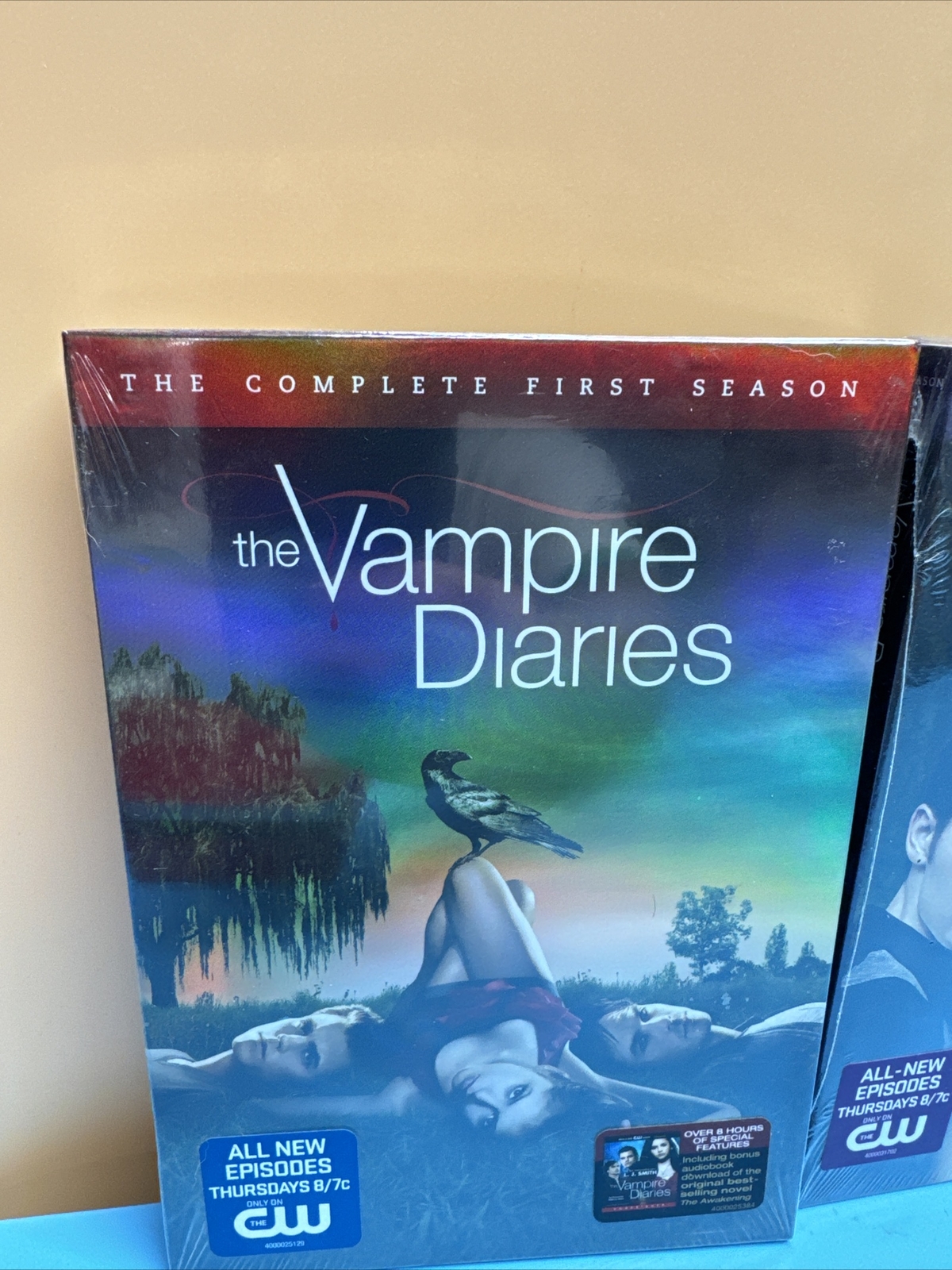 NEW The Vampire Diaries Season 1 & 2 Boxset DVD w/ Bonus Features SEALED