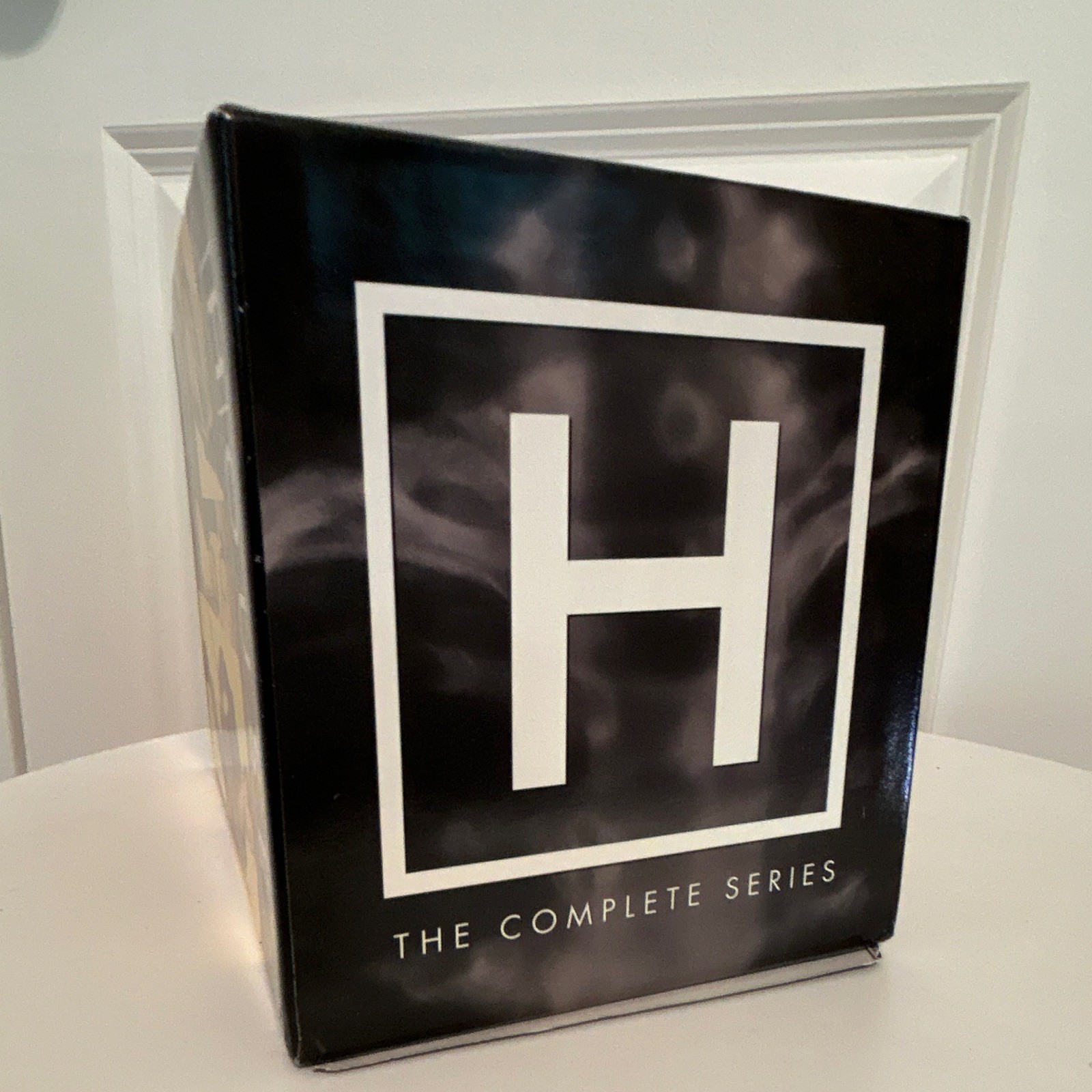 Universal Studios House M.D. Complete Series DVD Box Set – All 8 Seasons