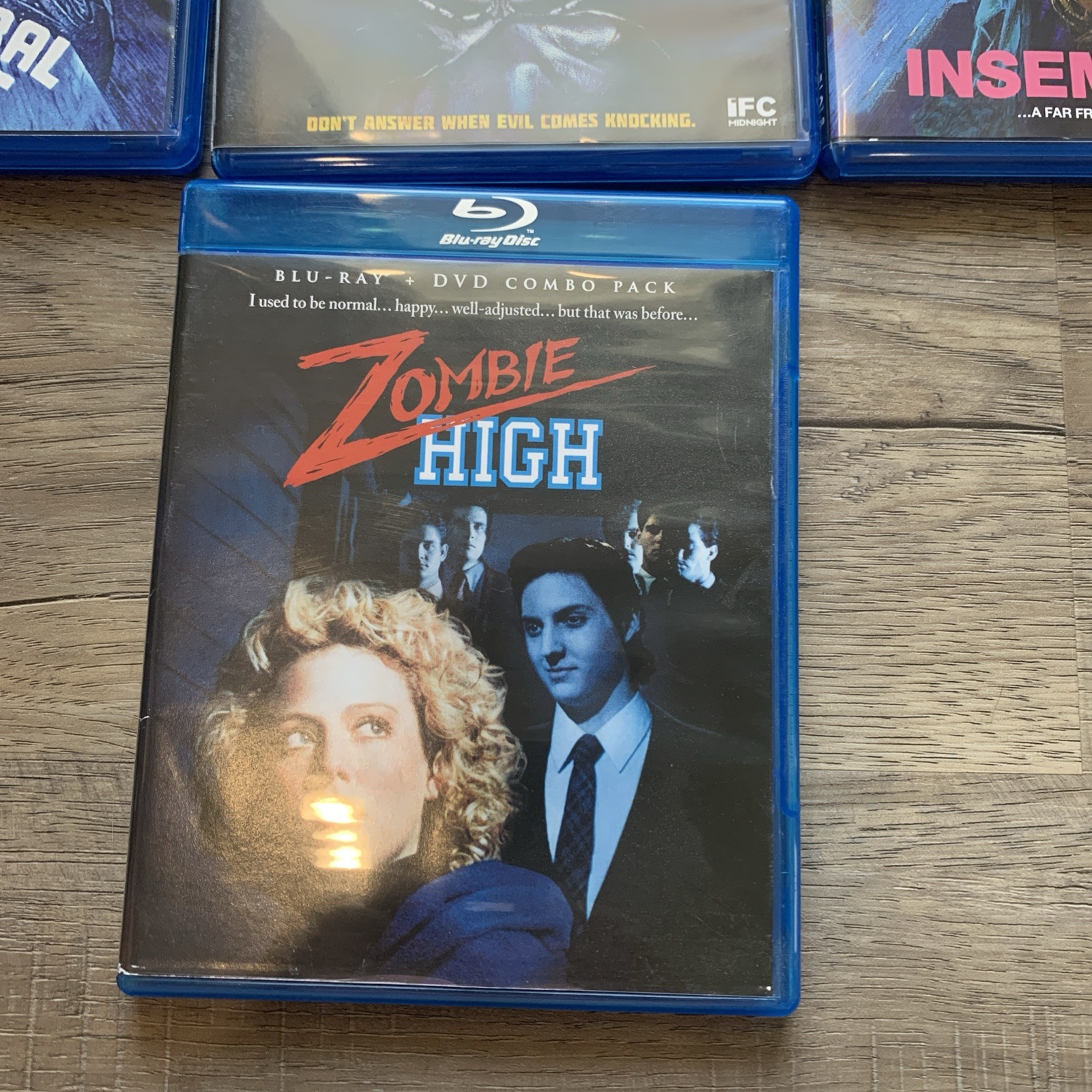 7 Scream Factory Blu Rays Lot