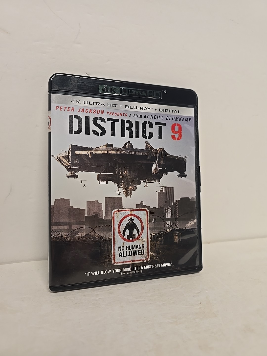 District 9 [4K Ultra HD + Blu-ray] Subtitled,4K