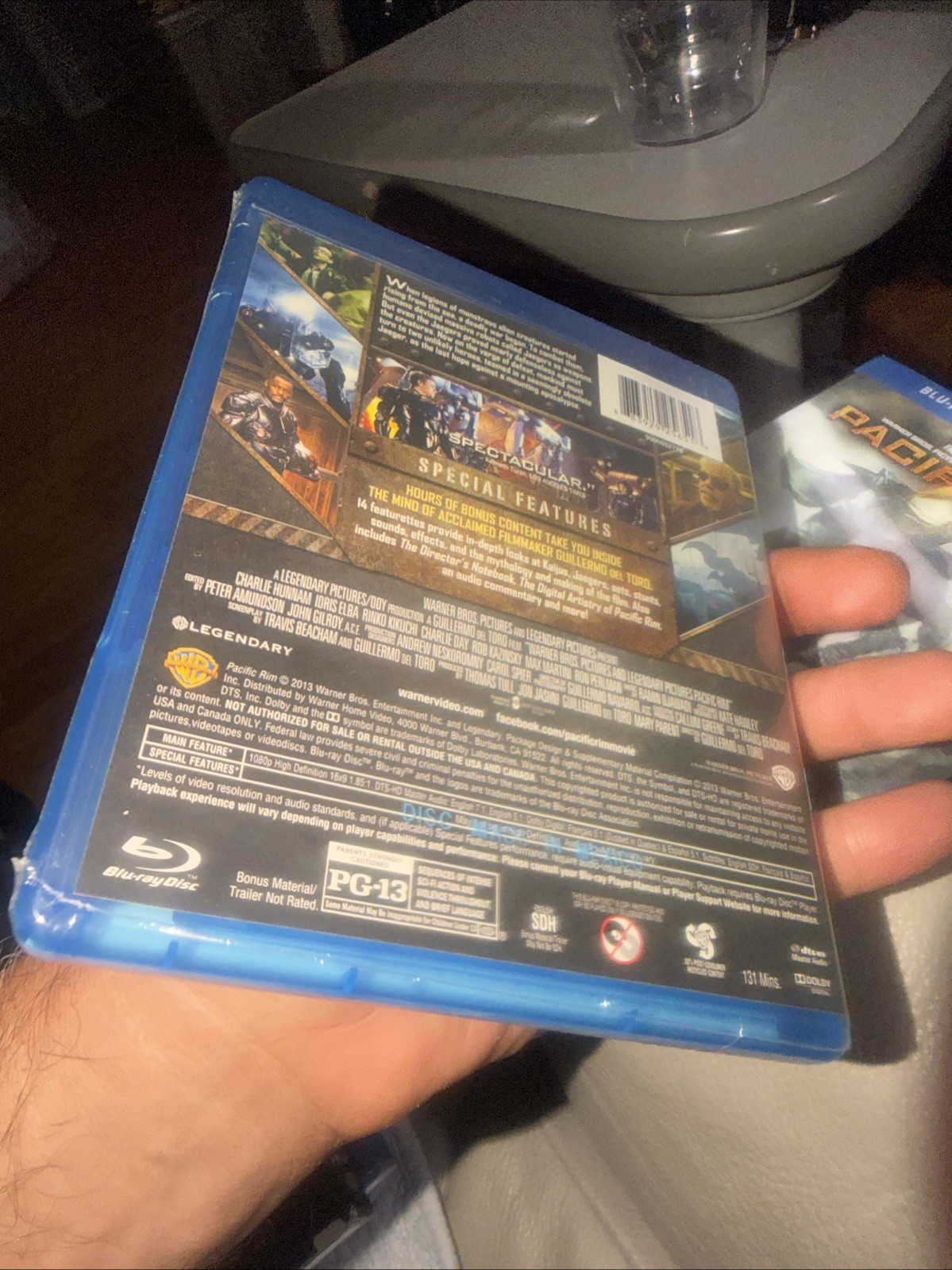 Pacific Rim (Blu-ray 3D + Blu-Ray + DVD) 4 Disc Set Lenticular Slipcover New