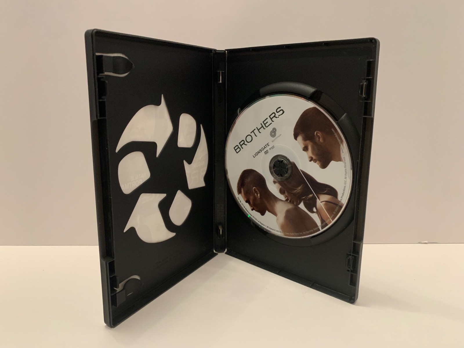 Brothers, DVD, Jake Gyllenhaal,Tobey Maguire,Natalie Portman,Patrick Flueger,Sam