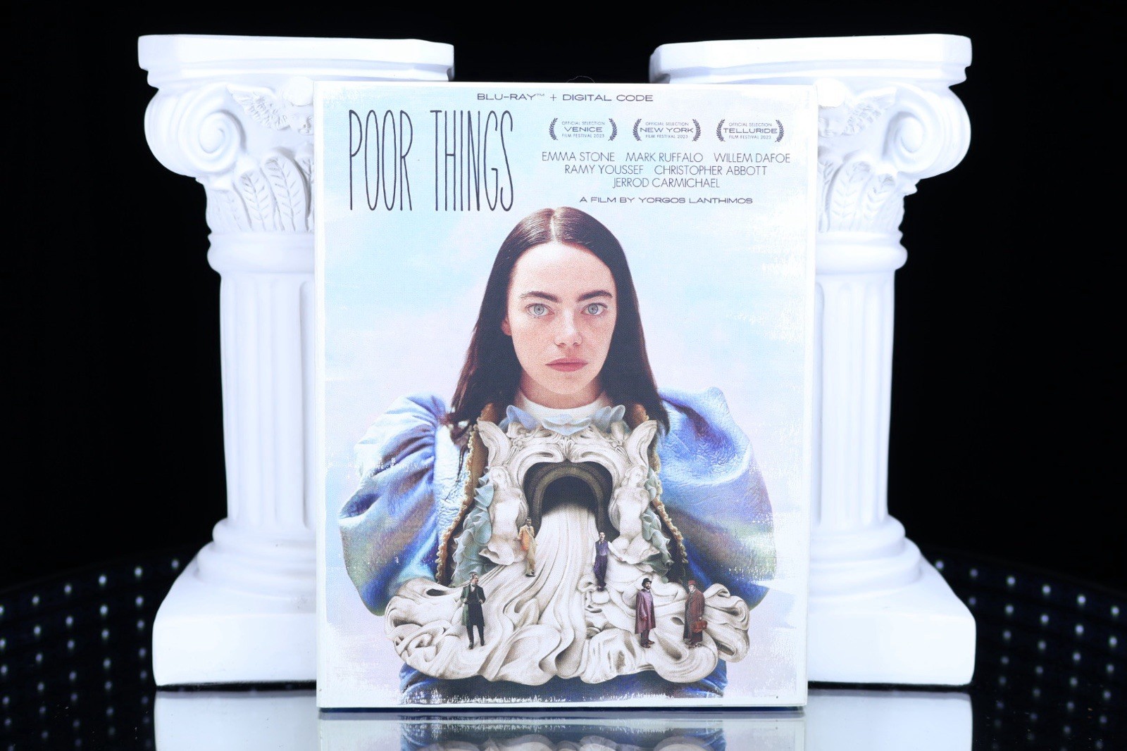 Poor Things (Blu-ray, 2023) W/ Slipcover