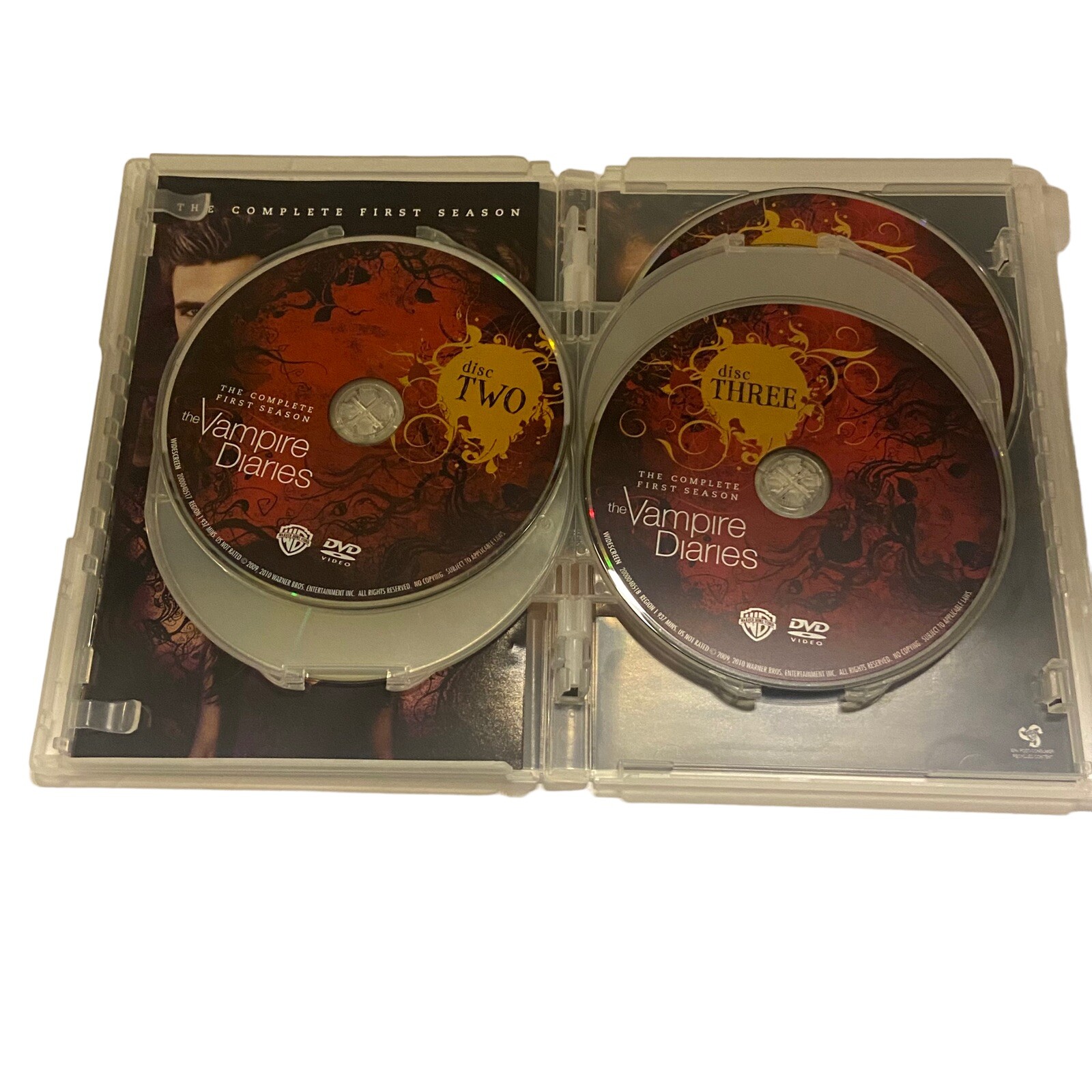 The Vampire Diaries: The Complete First Season (DVD, 2010, 5-Disc Set) TV Series