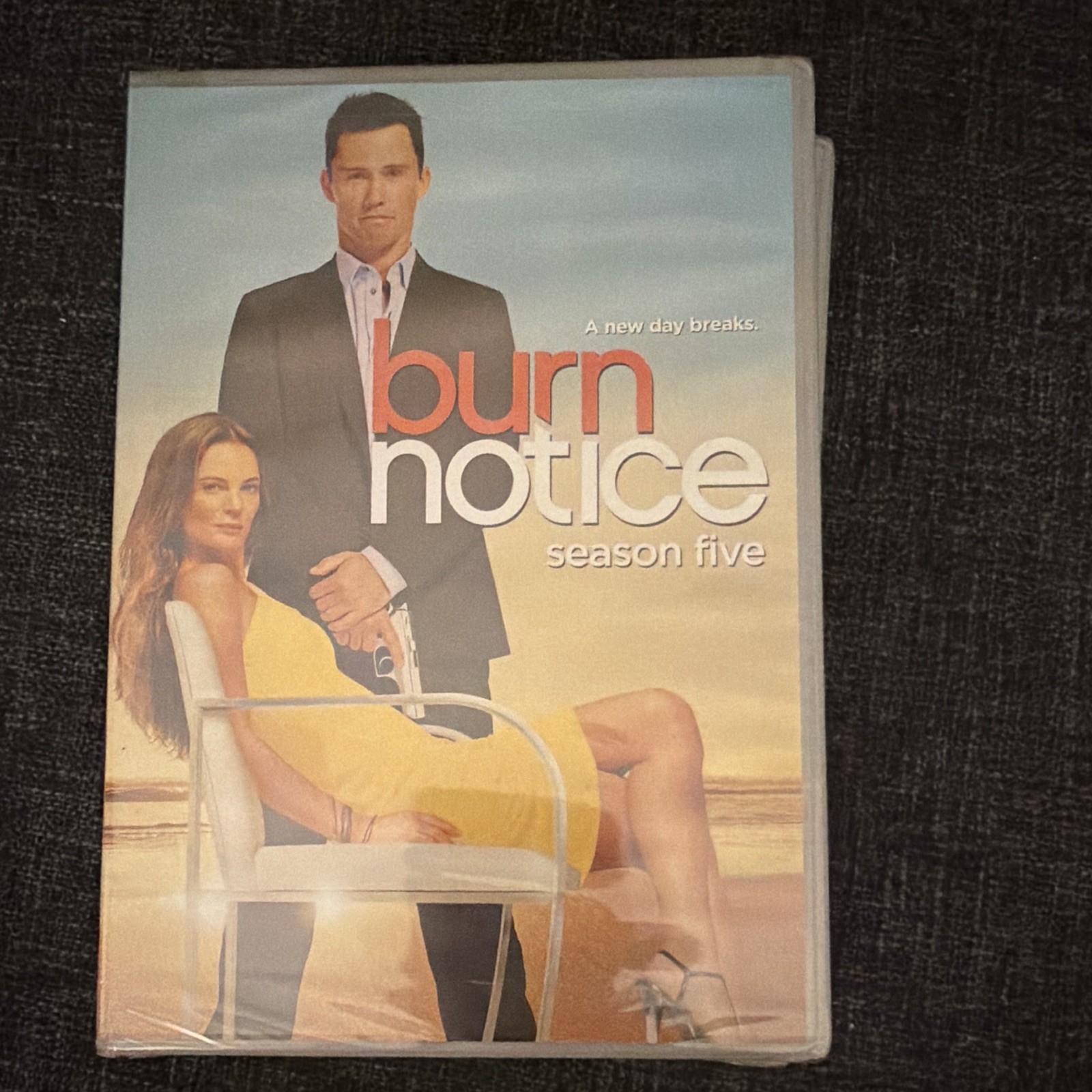 Burn Notice Seasons 4-7 DVD Set 20th Century Fox PG-13 773 Min Commentary
