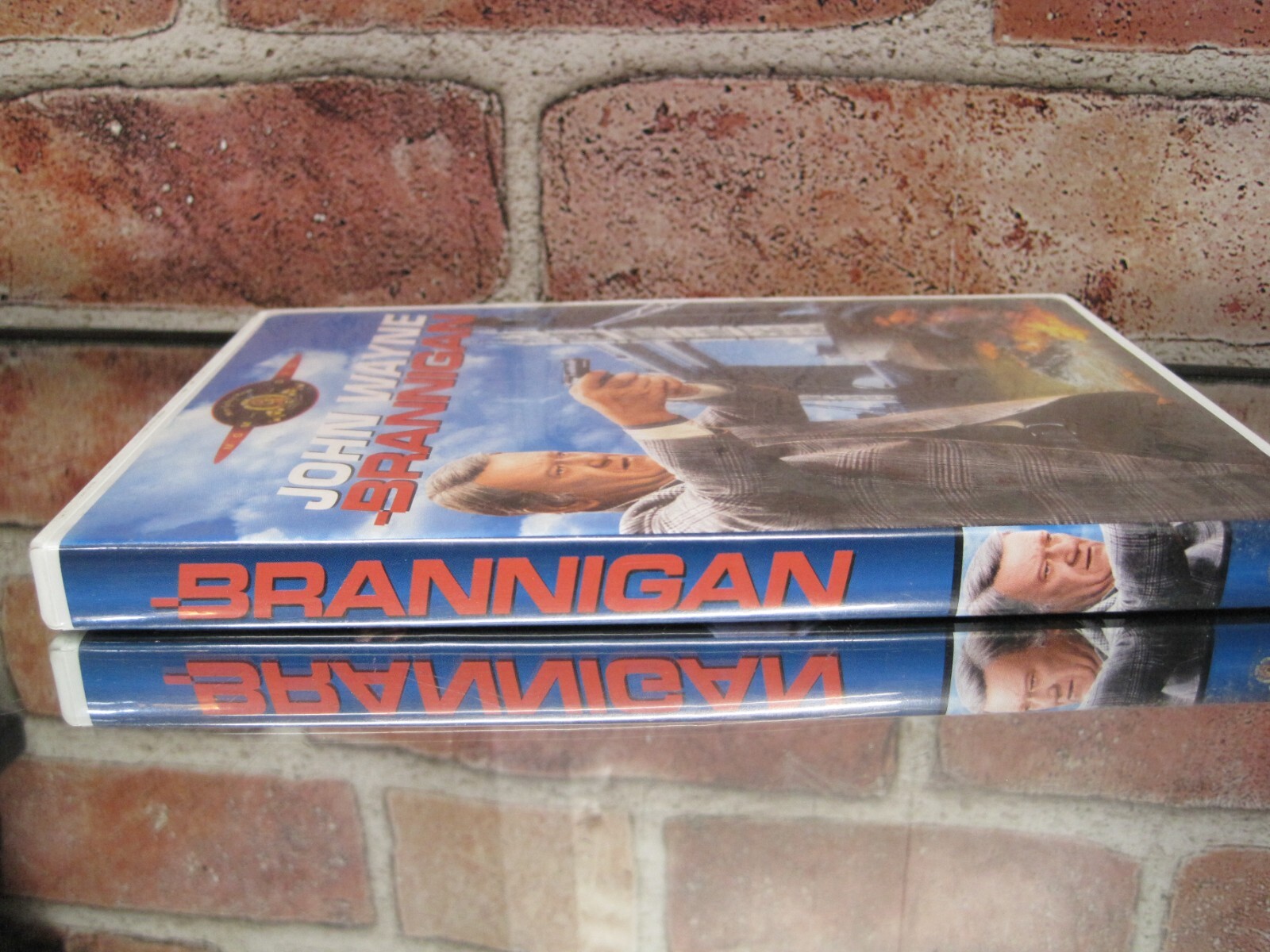 BRANNIGAN 1975 John Wayne, Richard Attenborough, Judy Geeson DVD