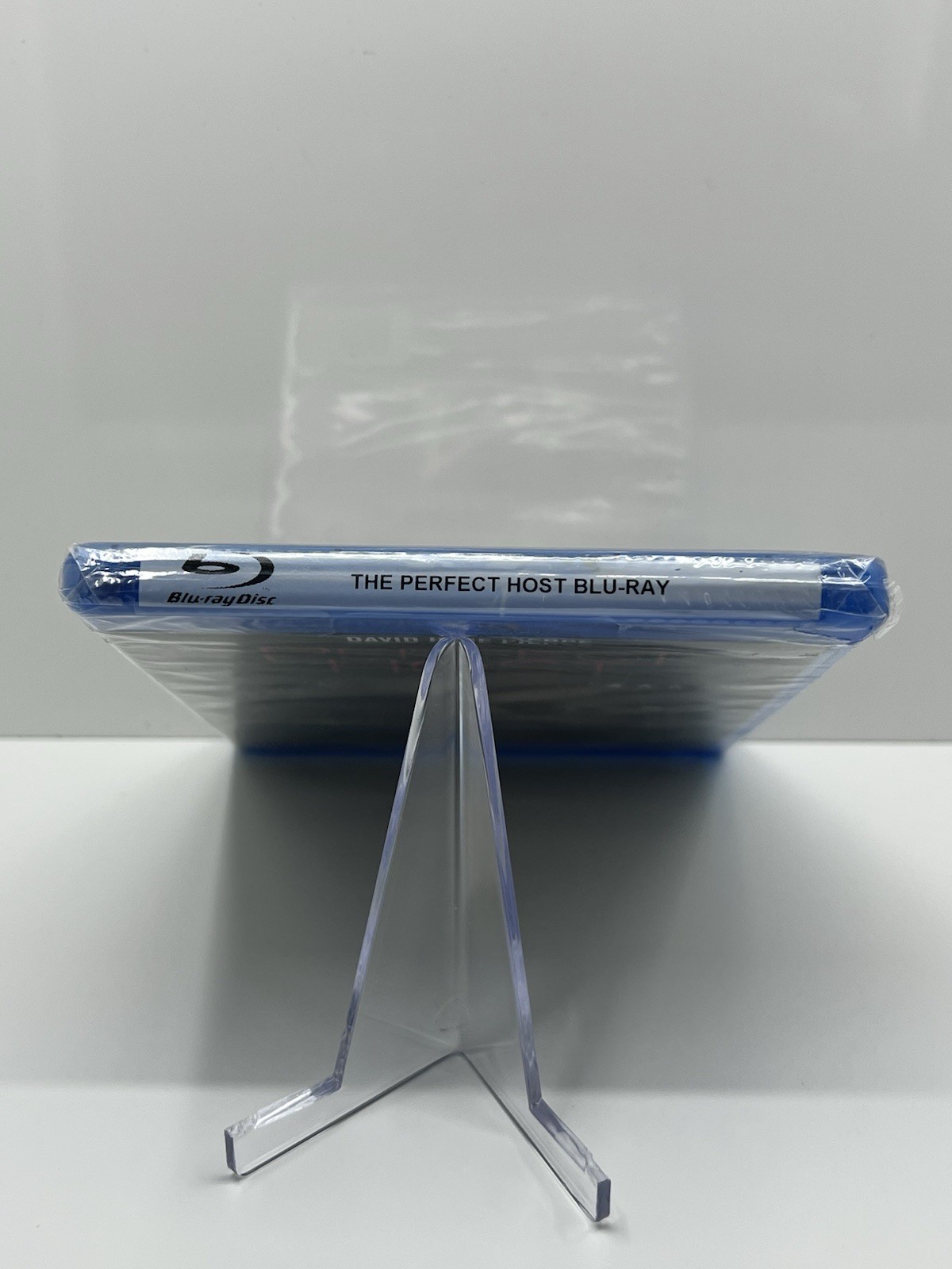 *New* sealed The Perfect Host Blu-ray 2011 R Widescreen( 93 Min)