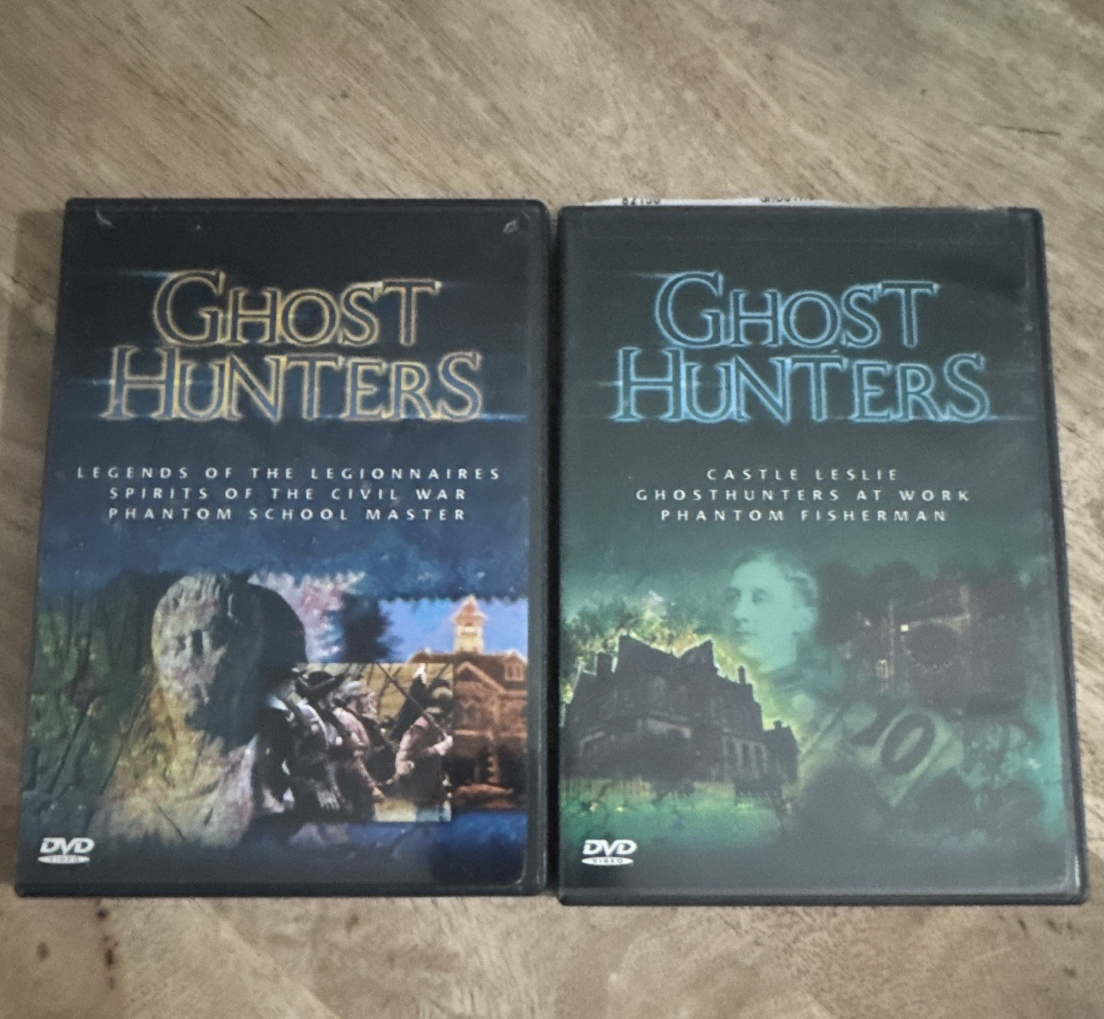 Delta Ghost Hunters DVD Lot of 2 Discs, Tall Case, 72 Min Run Time