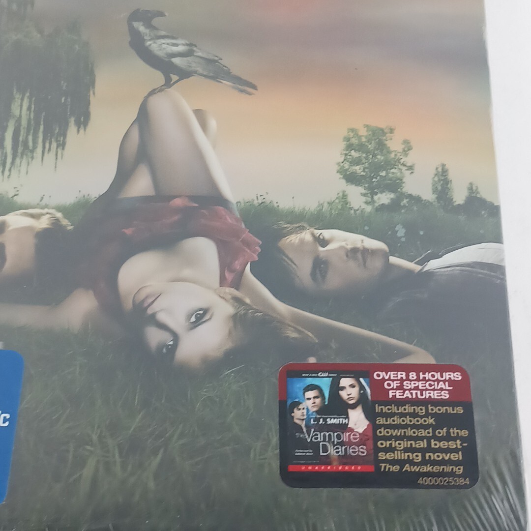 The Vampire Diaries: The Complete First Season (DVD, 2009) – Brand New & Sealed