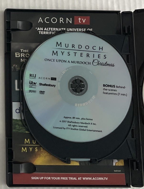 Murdoch Mysteries Christmas Cases Collection Limited Edition 3 Disc DVD Set