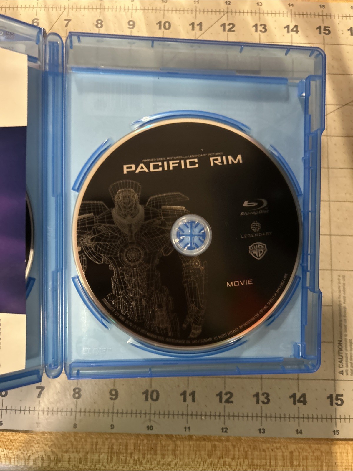 Pacific Rim Blu-ray DVD 2013 3 Discs W/Slipcover SHIPS FREE NOW