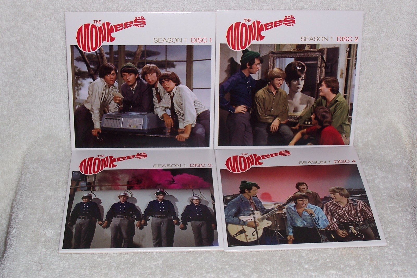 The Monkees The Complete TV Series Rhino Blu-ray w/Lenticular 3-D Cover Box Set