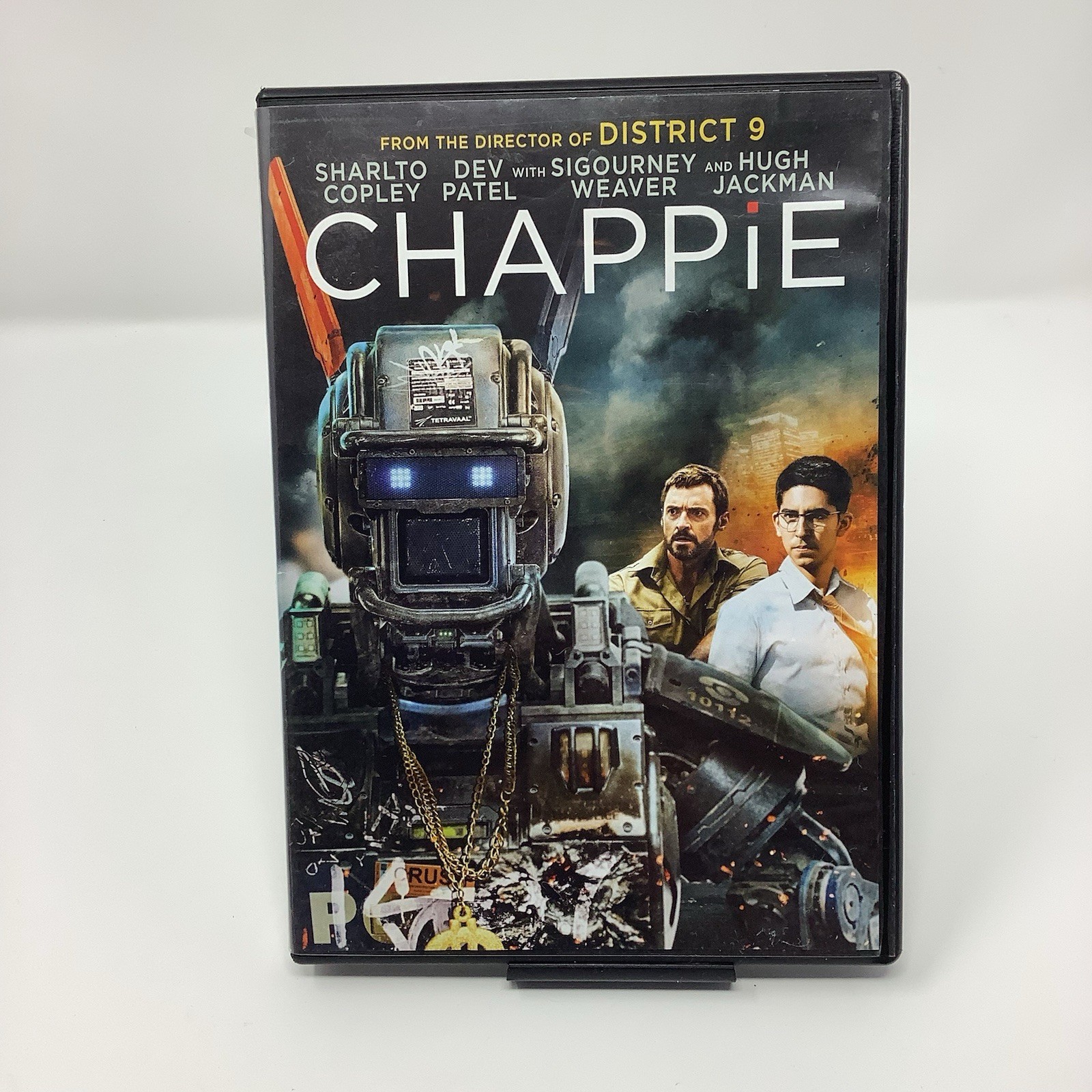 District 9 / Chappie (2 Films, 2 DVDs) ~ Directed by Neill Blomkamp. Sci-Fi. Dev