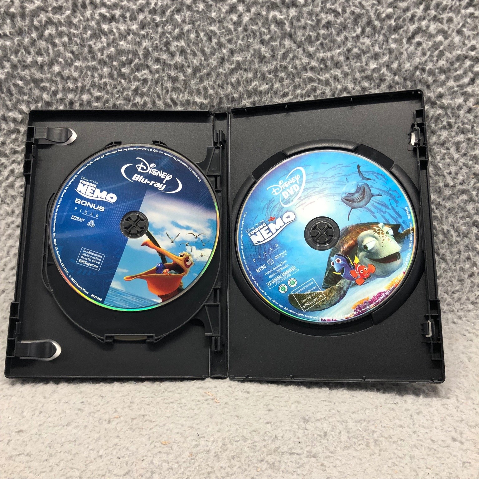 Finding Nemo Blu-ray DVD 2012 Collector’s Edition Andrew Stanton Pixar Disney