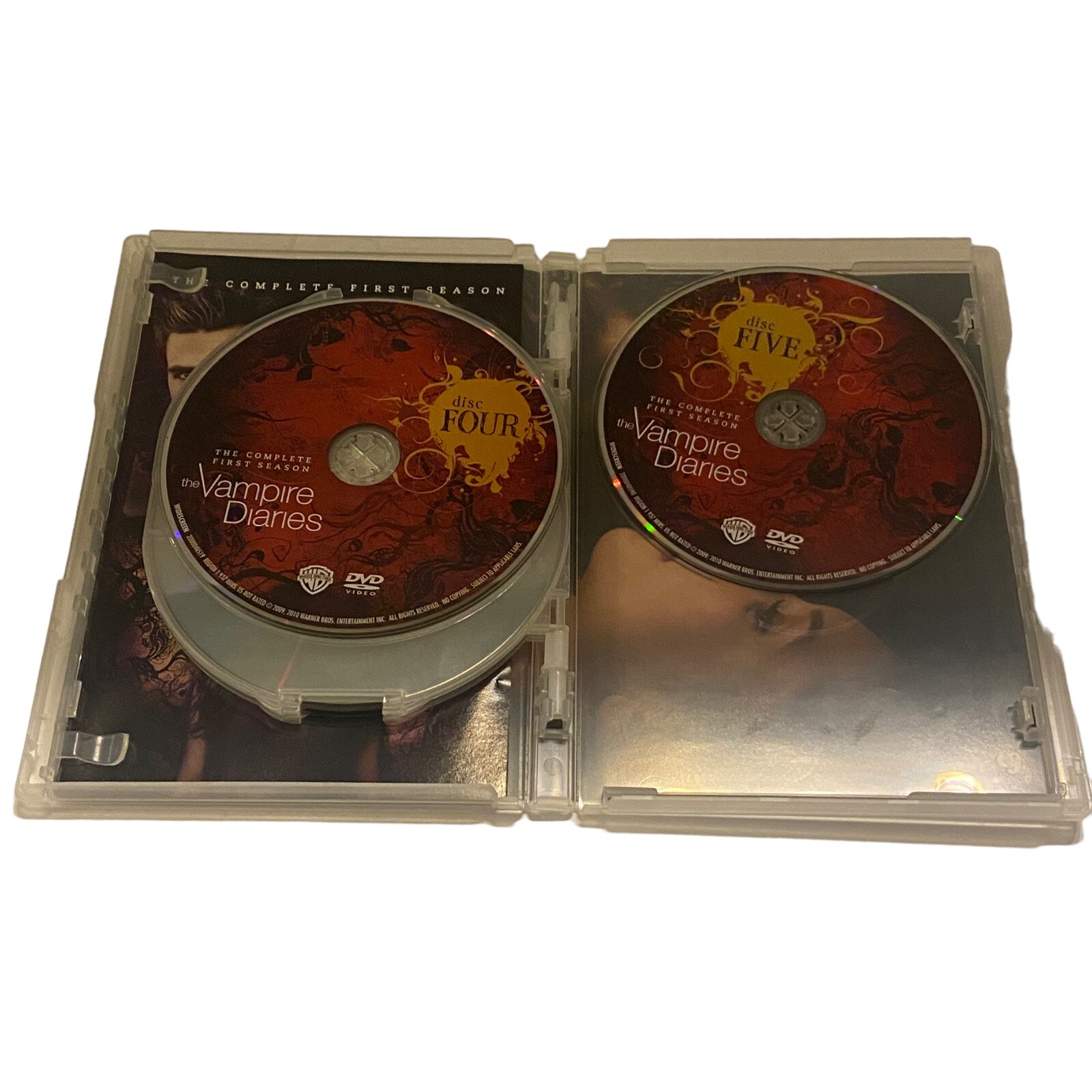 The Vampire Diaries: The Complete First Season (DVD, 2010, 5-Disc Set) TV Series