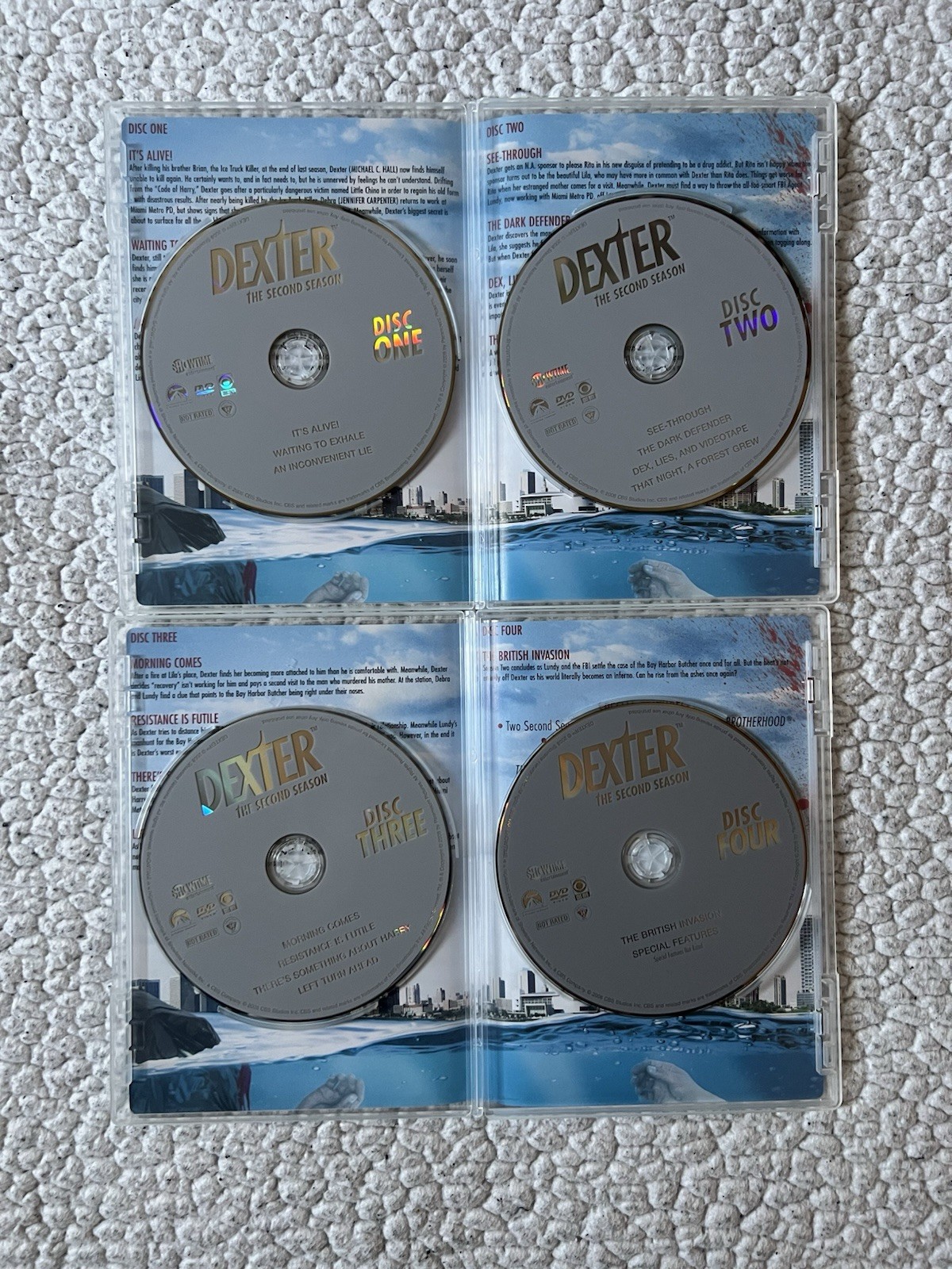Lot of 7 DVDs Titles In Description