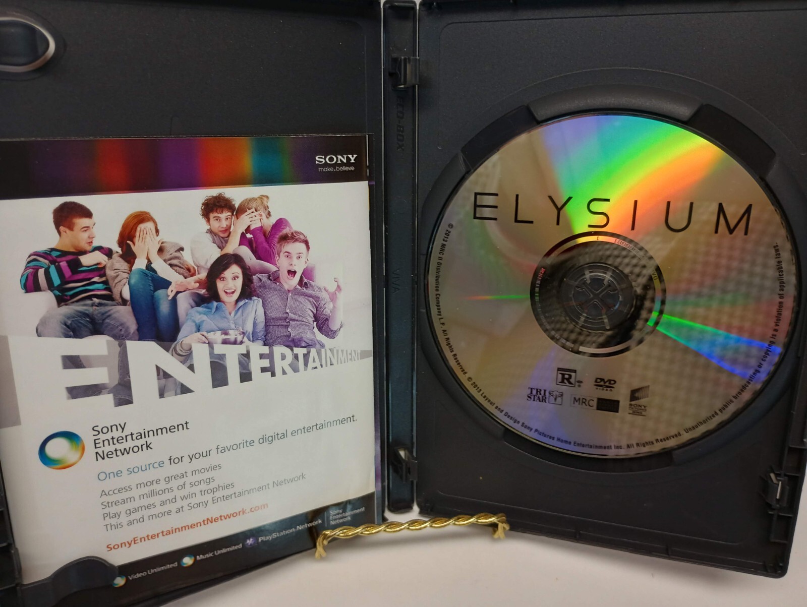 Elysium (DVD, 2013) Matt Damon, Jodie Foster Director Neill Blomkamp