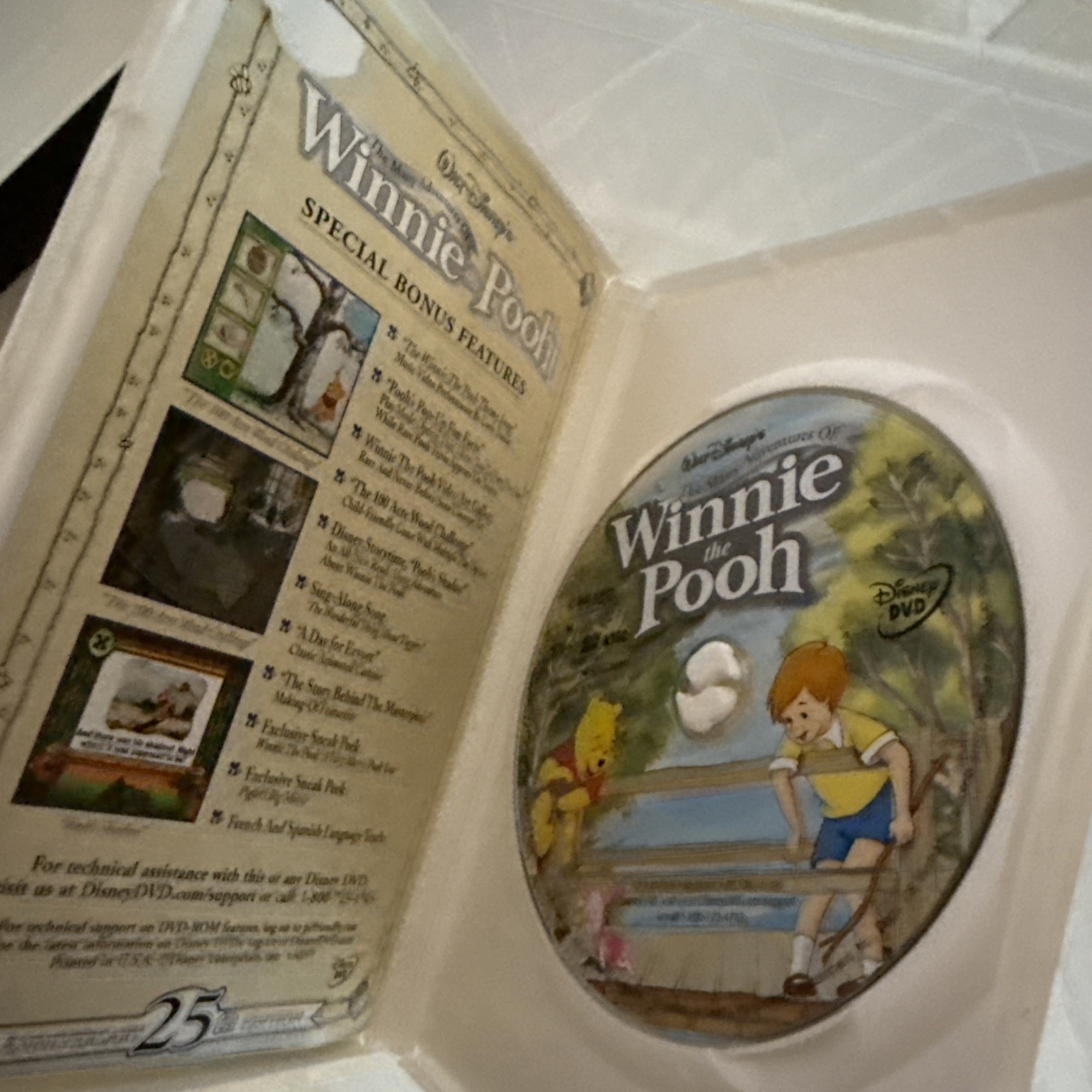 The Many Adventures of Winnie the Pooh (DVD, 2002, 25th Anniversary Edition)